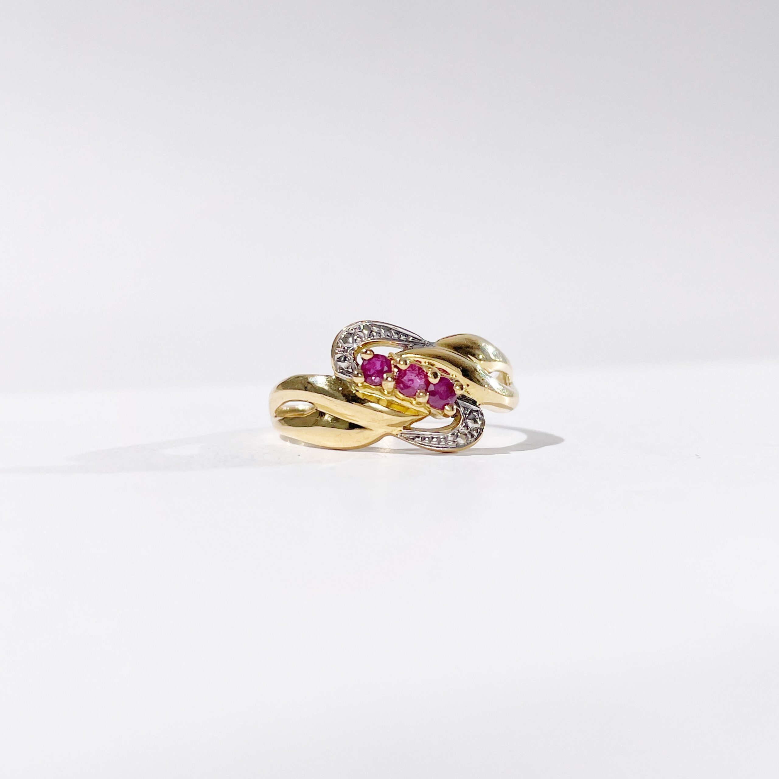 Vintage Ruby Trilogy Ring 2