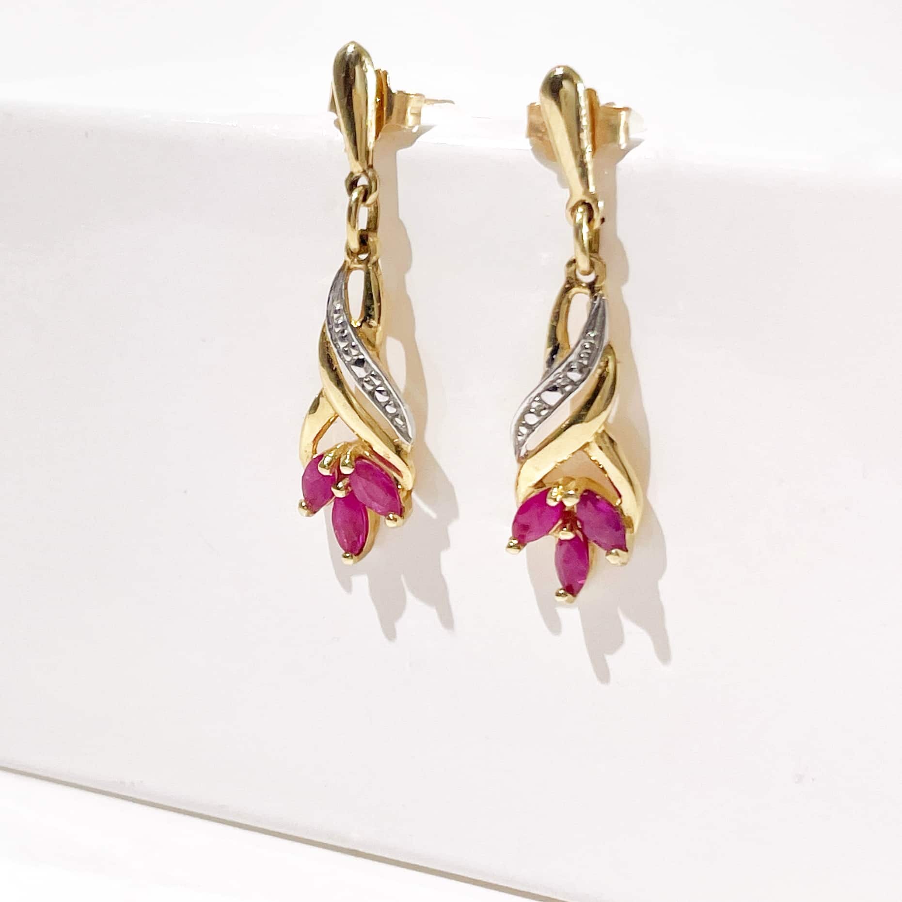 Vintage Gold Ruby Pendant Earrings 4