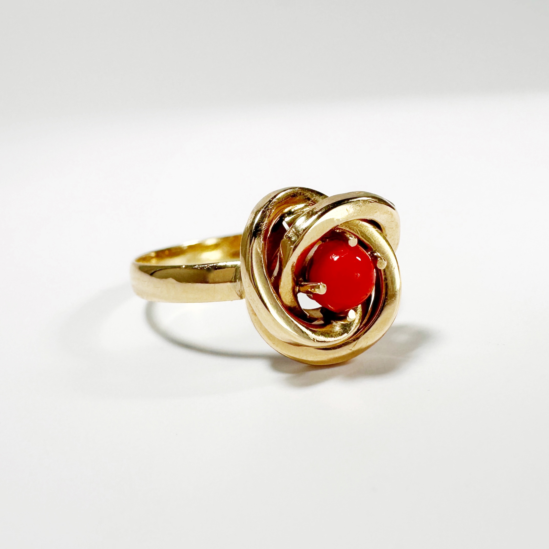 Vintage Gold Coral Ring (2)