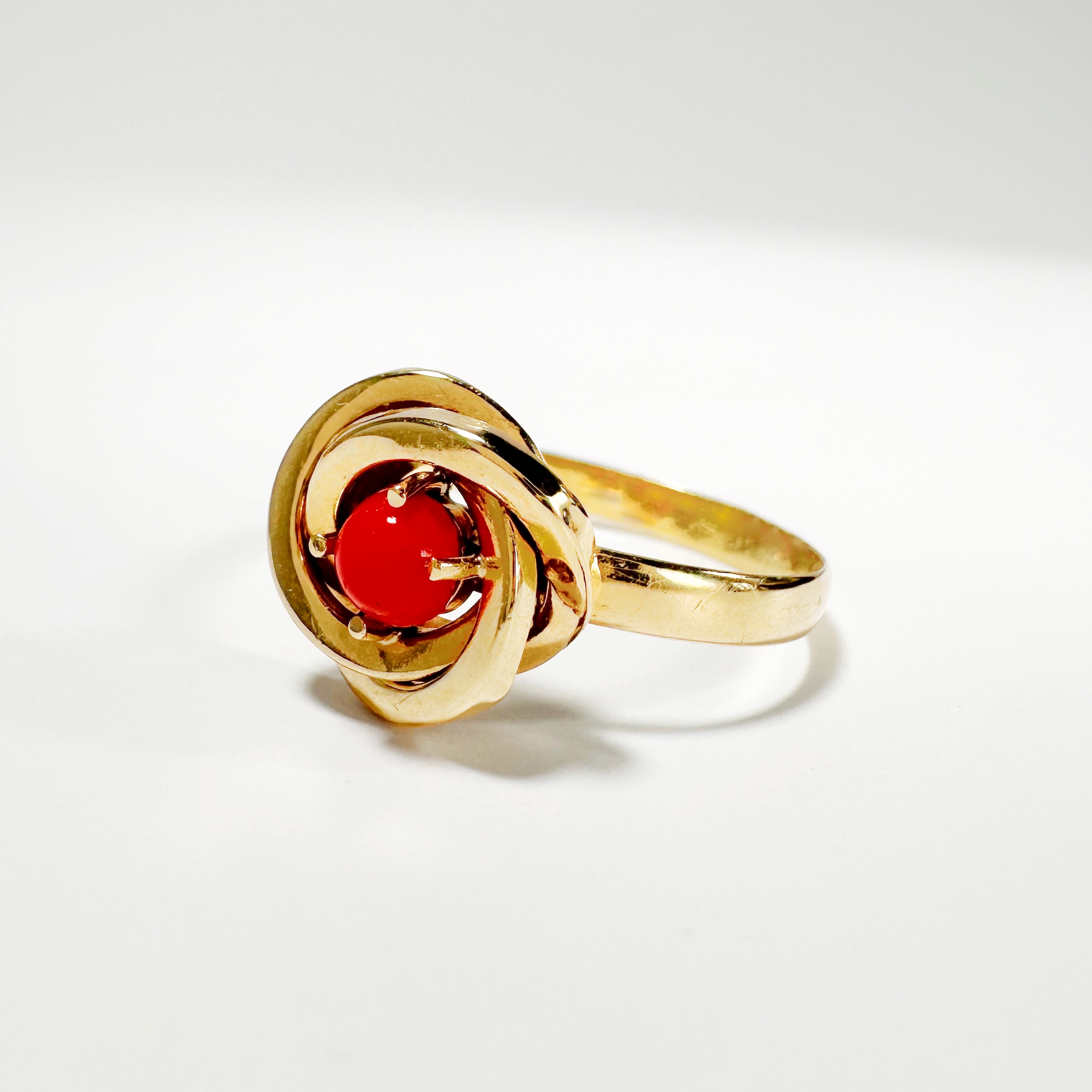 Vintage Gold Coral Ring (3)