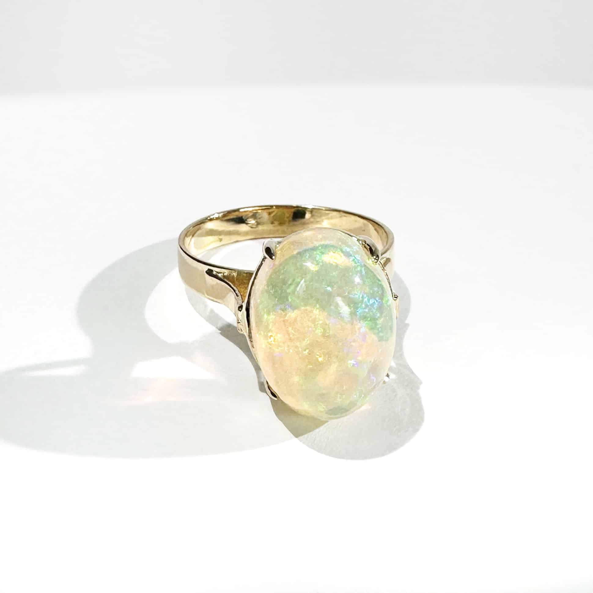 Vintage Gold Opal Cabochon Ring 1