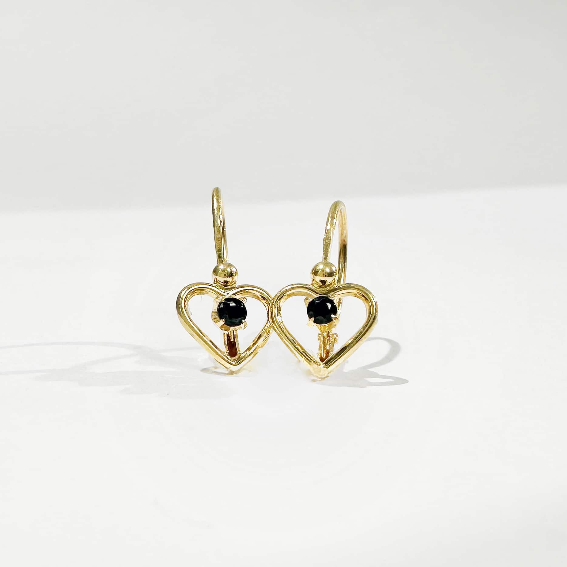 Vintage Gold Heart Sapphire Earrings 1