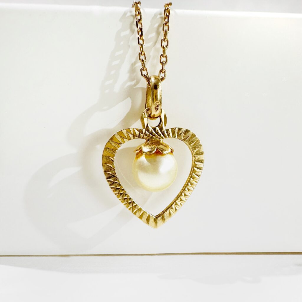 Pendentif Coeur Ancien En Or 18 Carats - Serti D'une Perle, Poinçonné - Occasion Parfait état