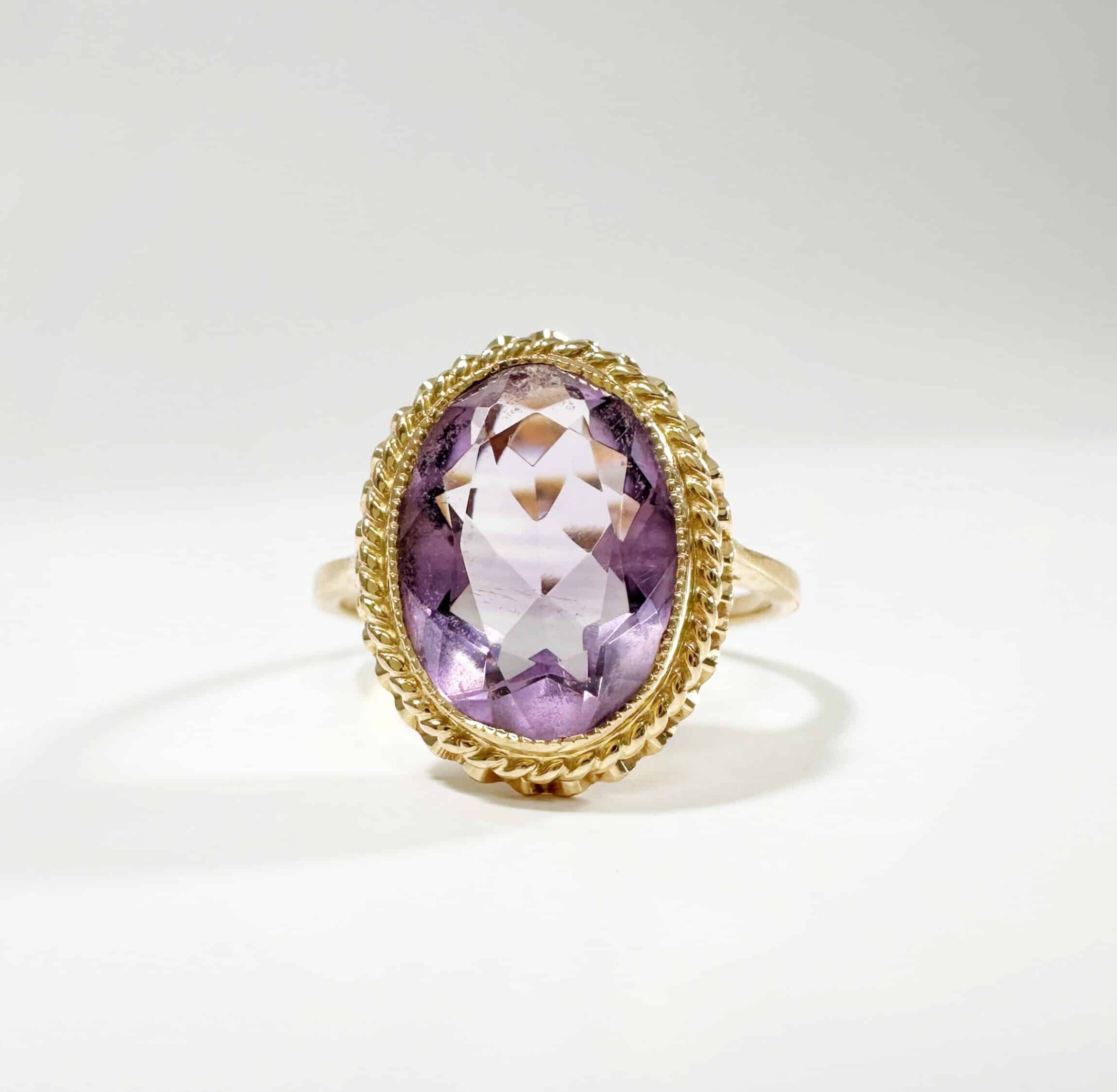 Vintage Gold Amethyst Ring 2