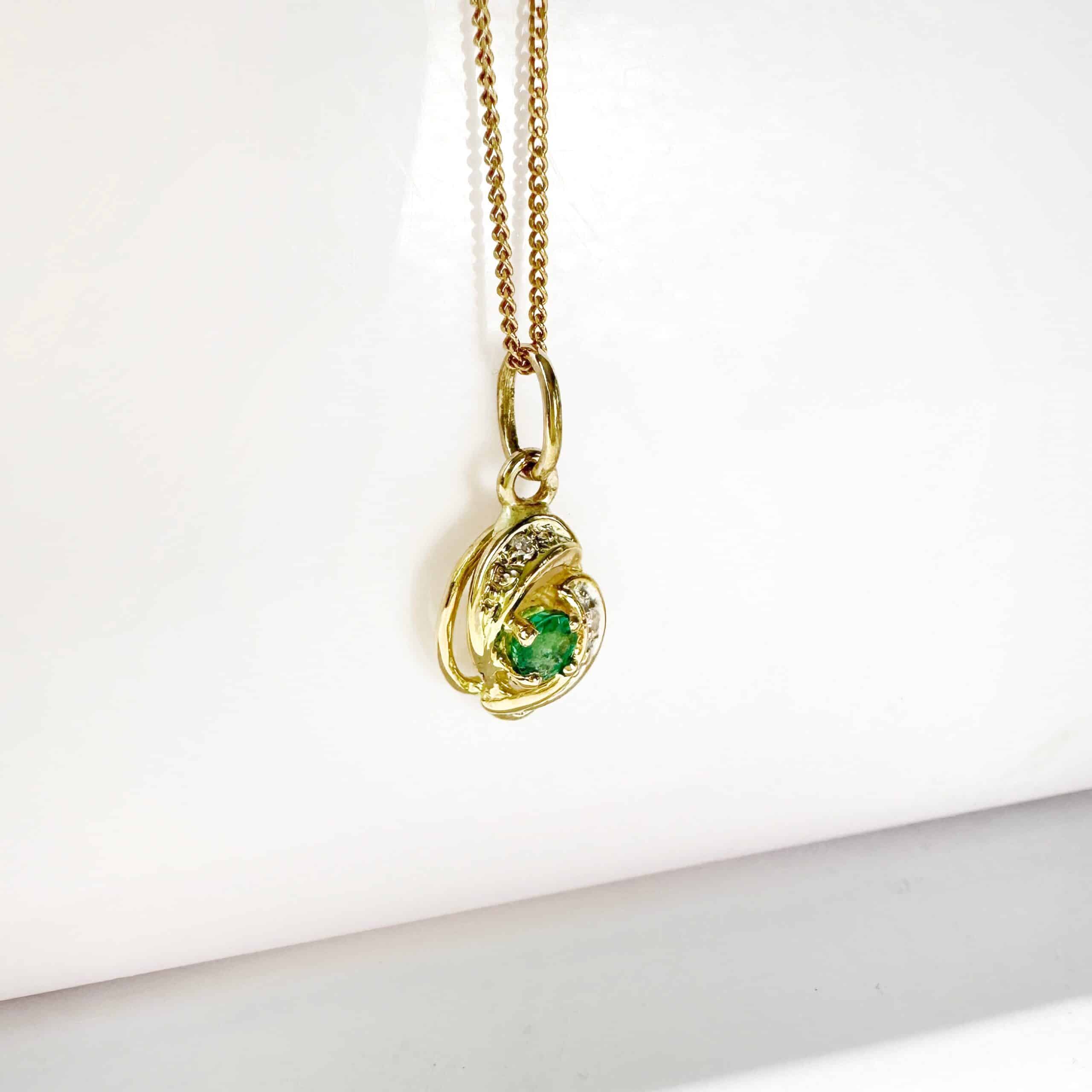 Vintage Gold Emerald Diamond Pendant 3