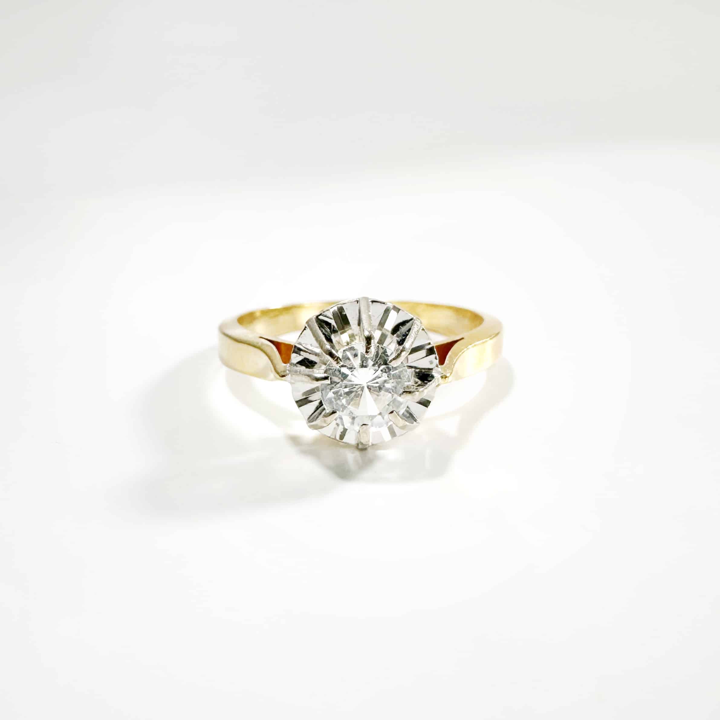 Vintage Gold Diamond Solitaire 4