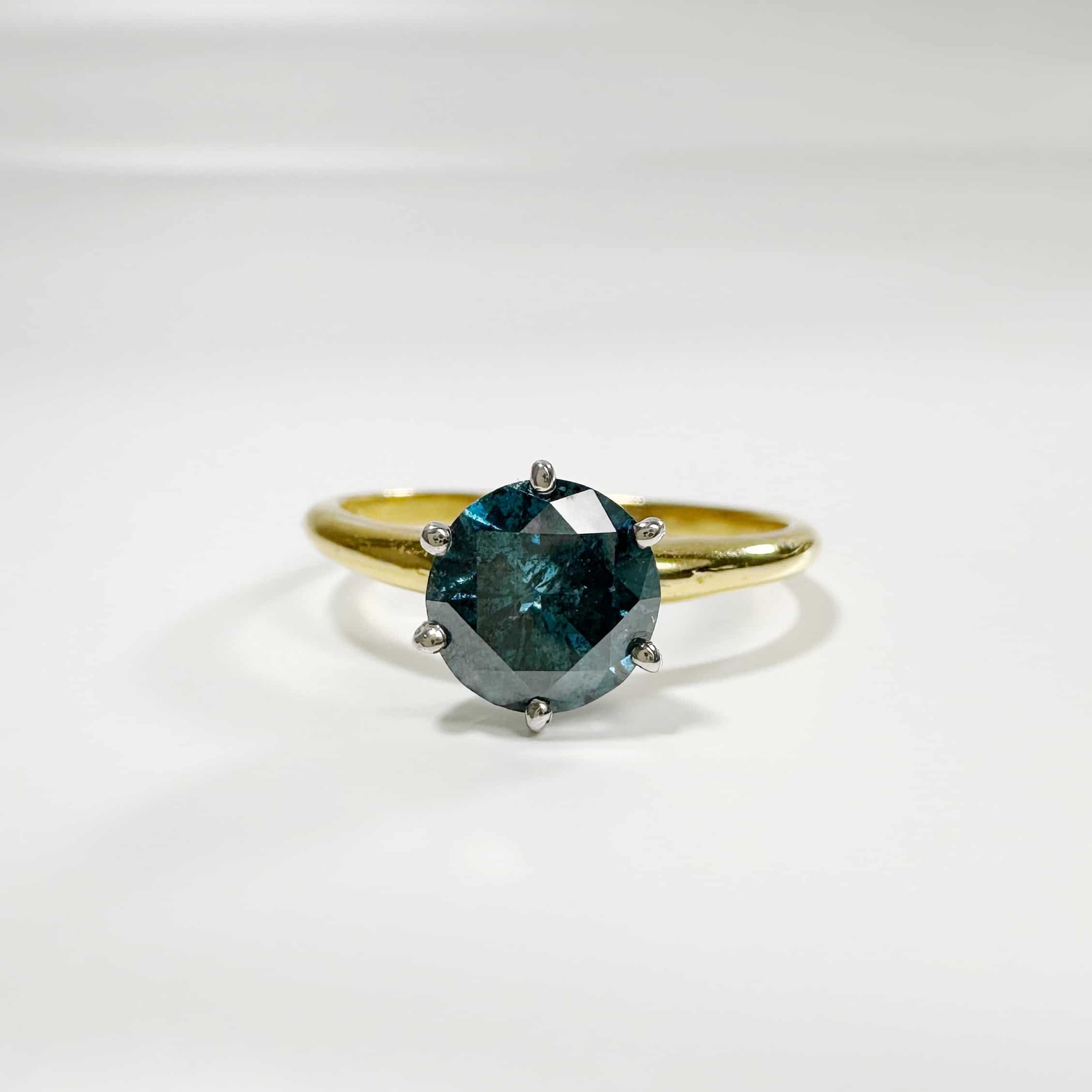 Vintage Gold Blue Diamond Ring 3