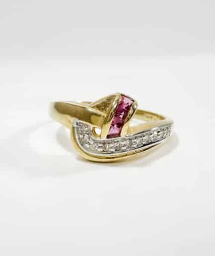 Gold, diamond and ruby ring "Tulia"