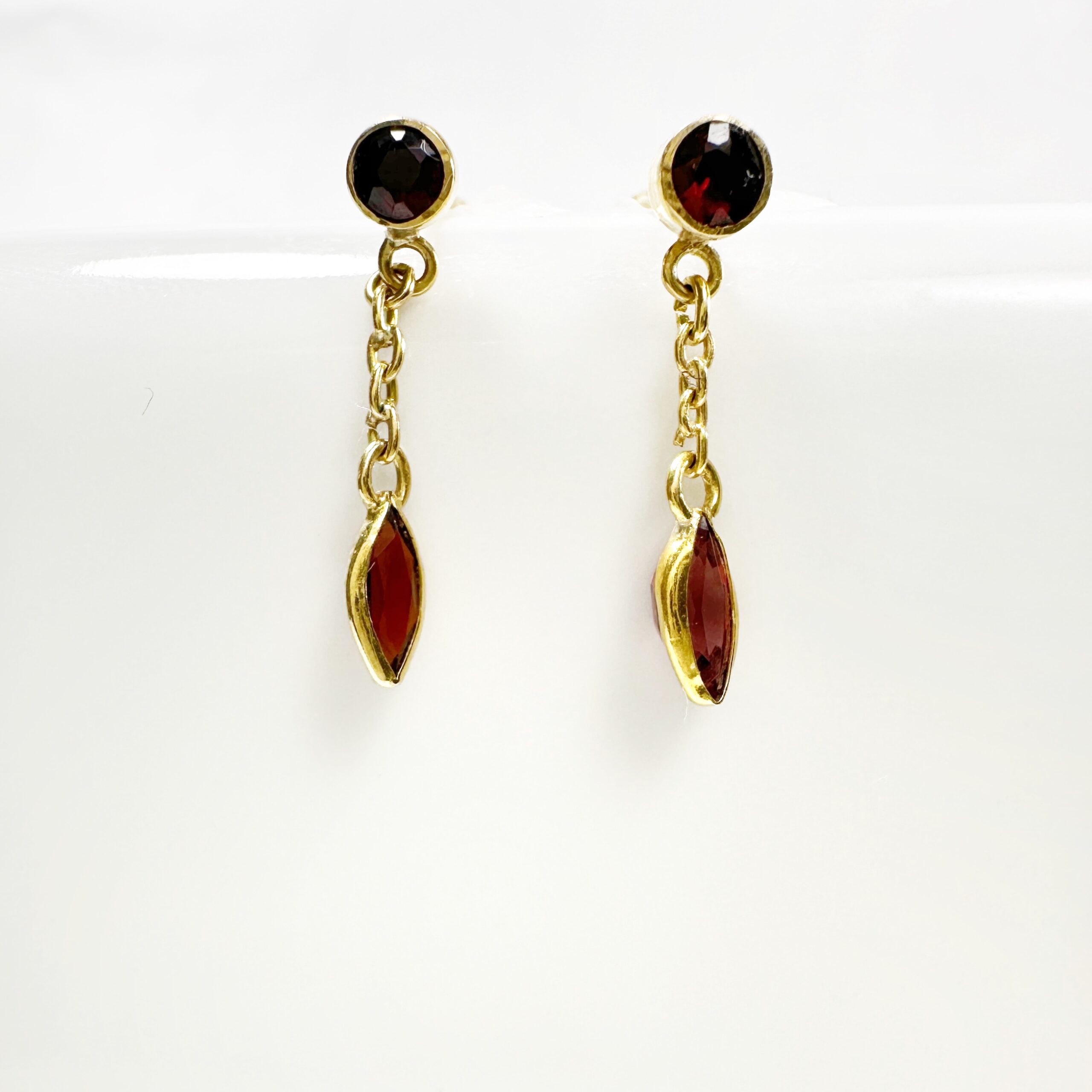 Vintage Gold Drop Garnet Earrings 1