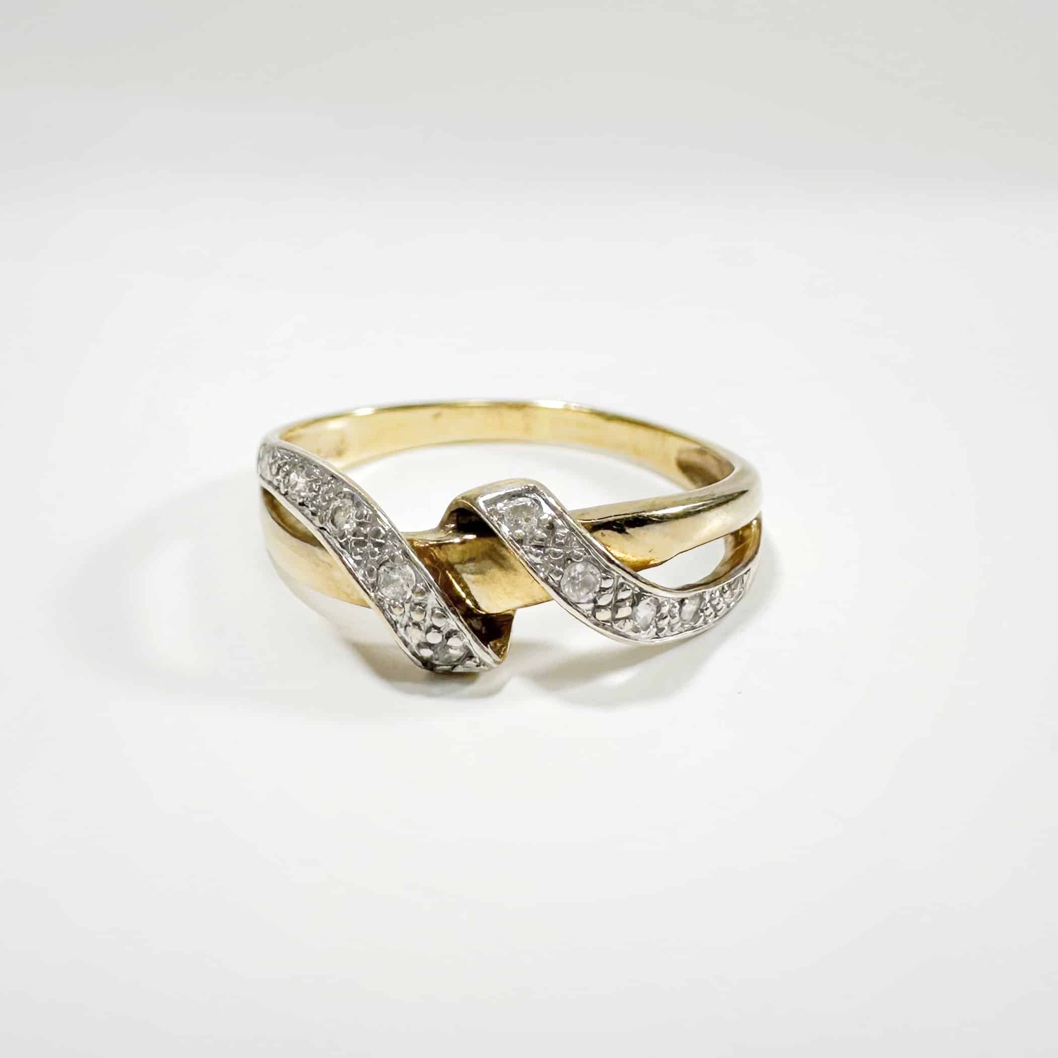 Vintage Gold Ribbon Ring 1