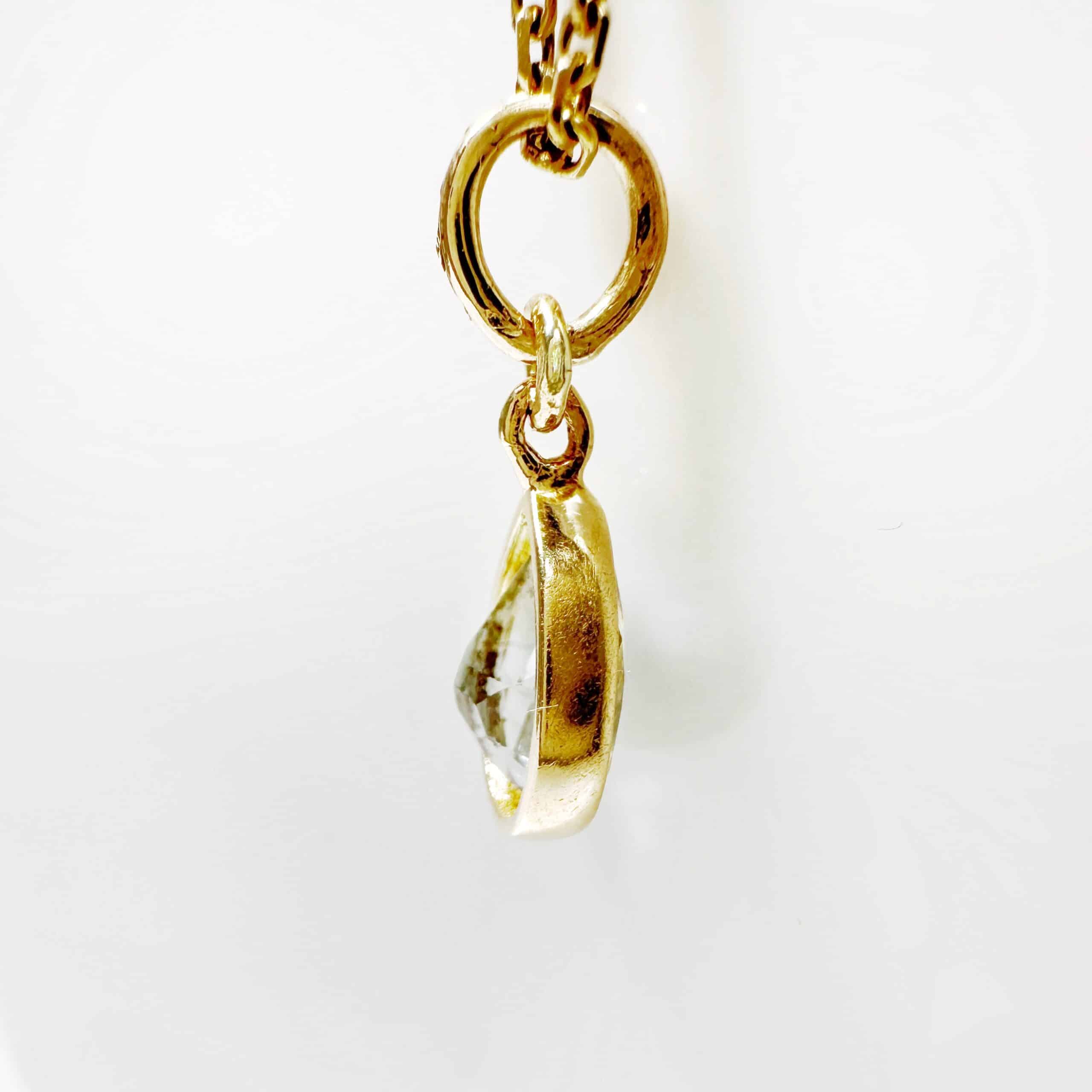 Vintage Gold Aquamarine Pendant 5