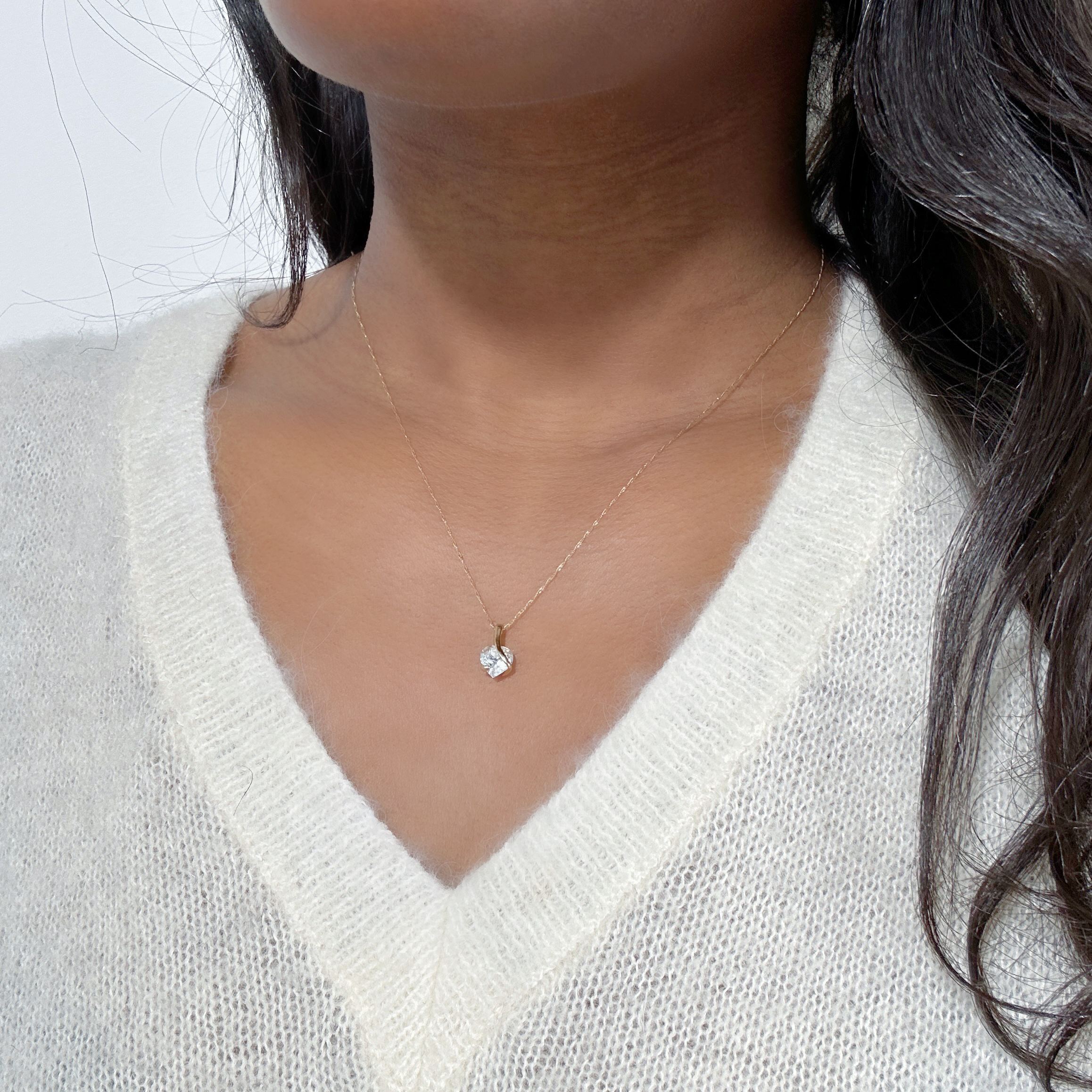 Gold Aquamarine Vintage Heart Pendant 2