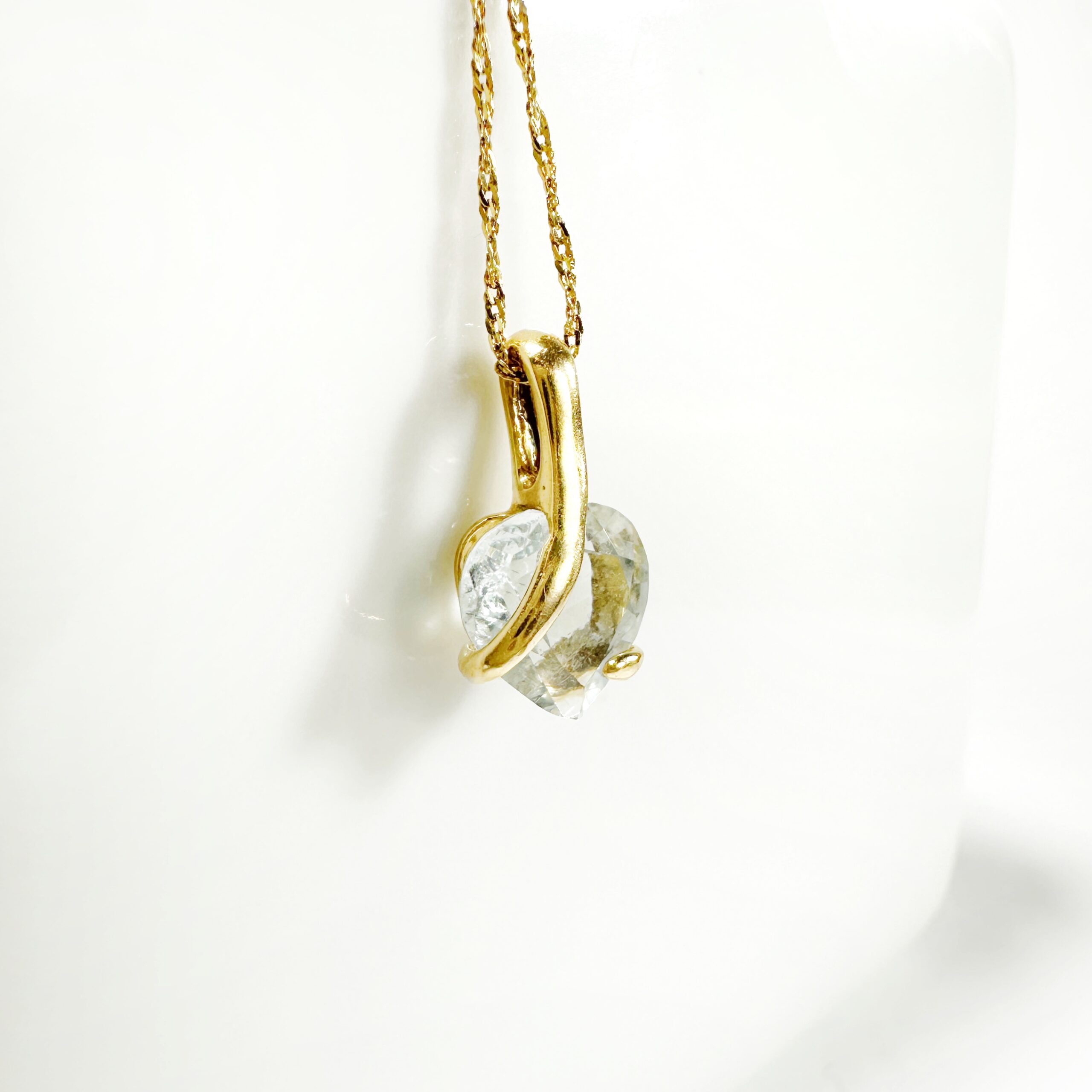 Gold Aquamarine Vintage Heart Pendant 5