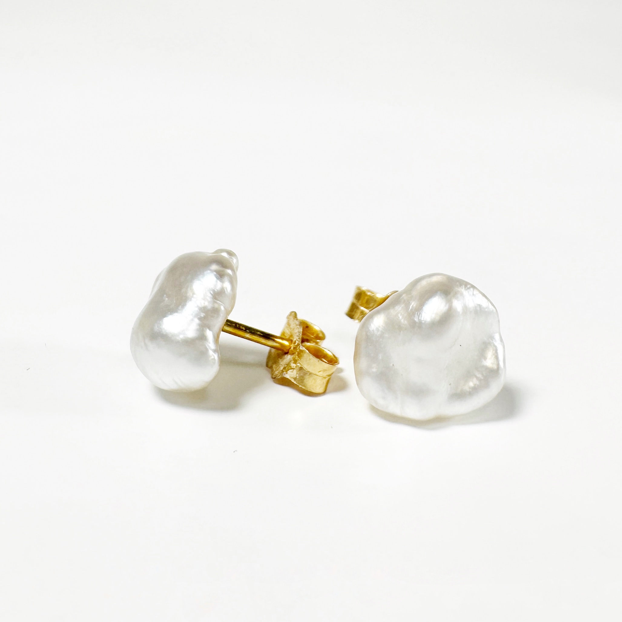 Vintage Baroque Pearl Earrings 2