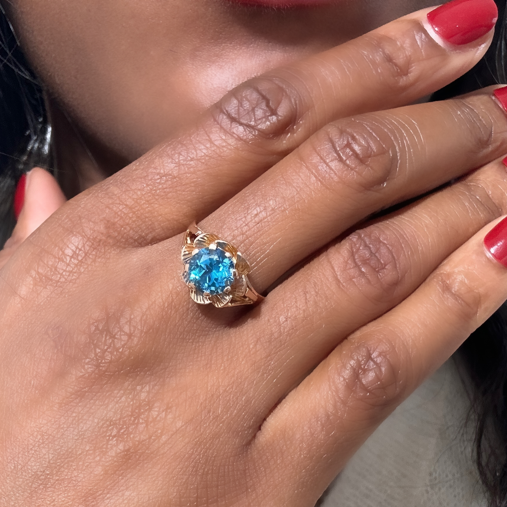 Vintage Blue Quartz Cocktail Ring 9