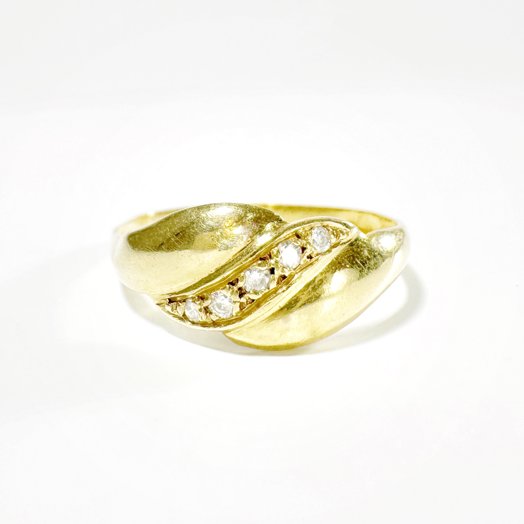 Vintage Gold Diamond Gadroon Ring 1