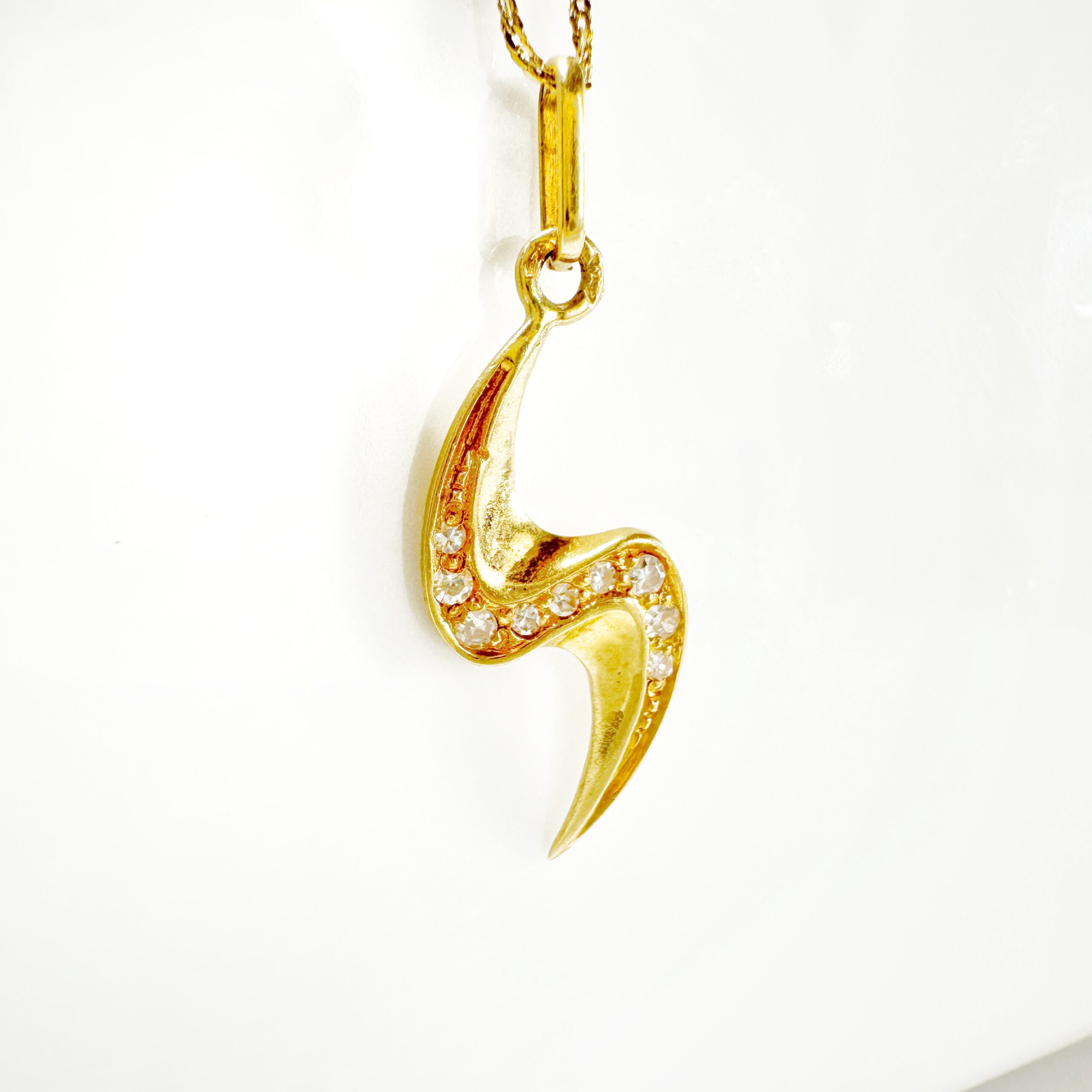 Vintage Gold Diamond Lightning Bolt Pendant 4