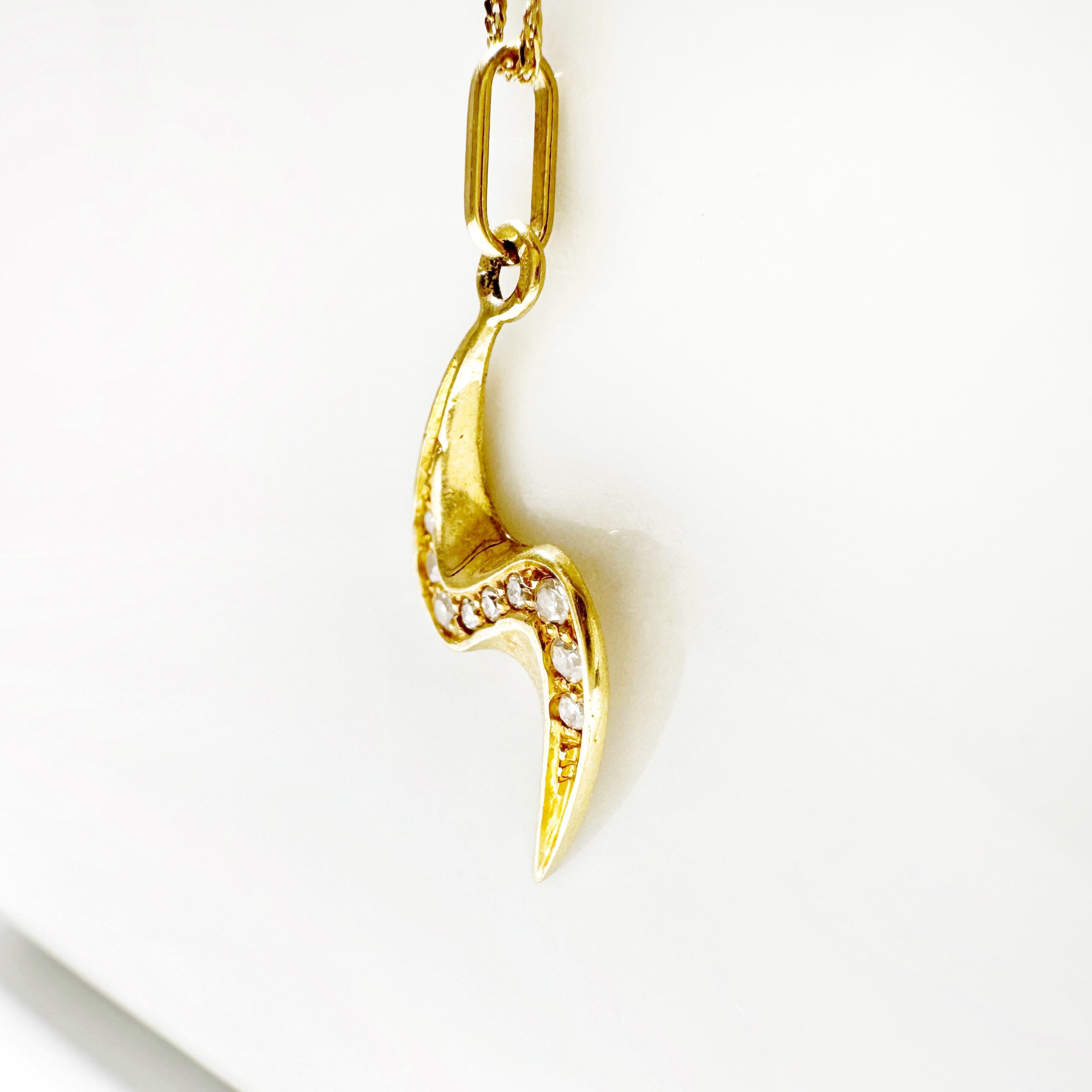 Vintage Gold Diamond Lightning Bolt Pendant 5