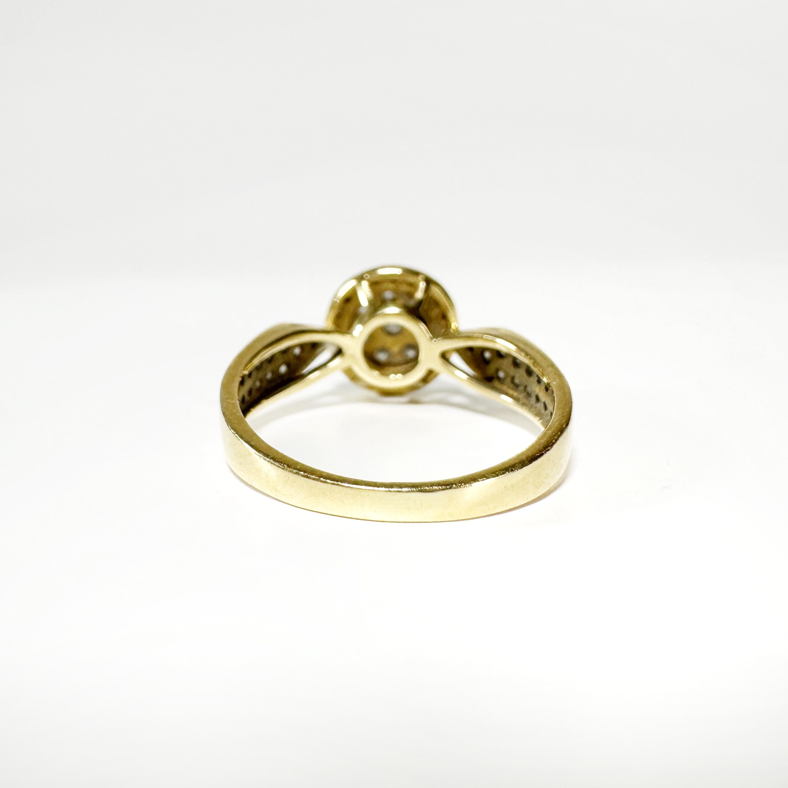 vintage_gold_diamond_pavé_ring_7