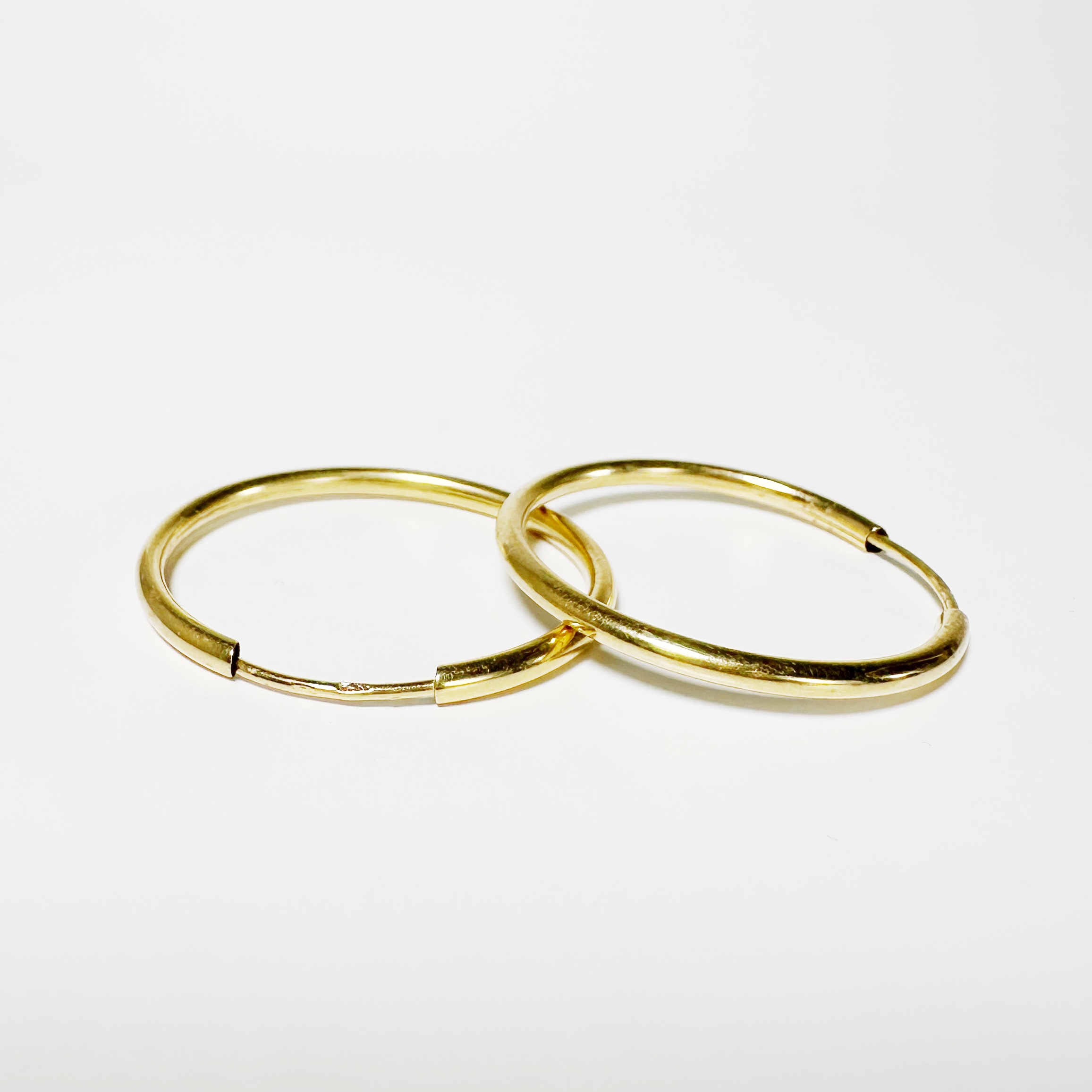 Vintage Gold Hoop Earrings 2