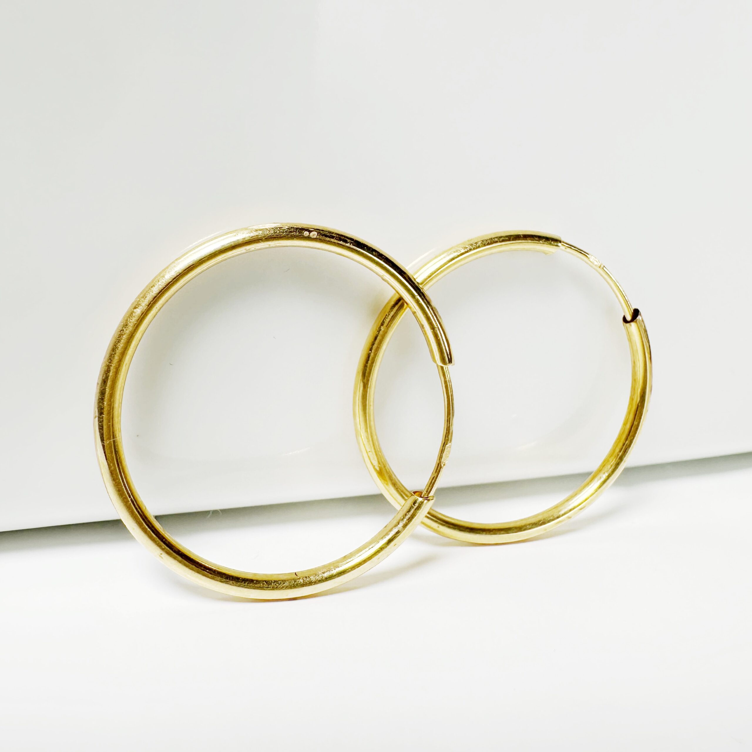 Vintage Gold Hoop Earrings 4