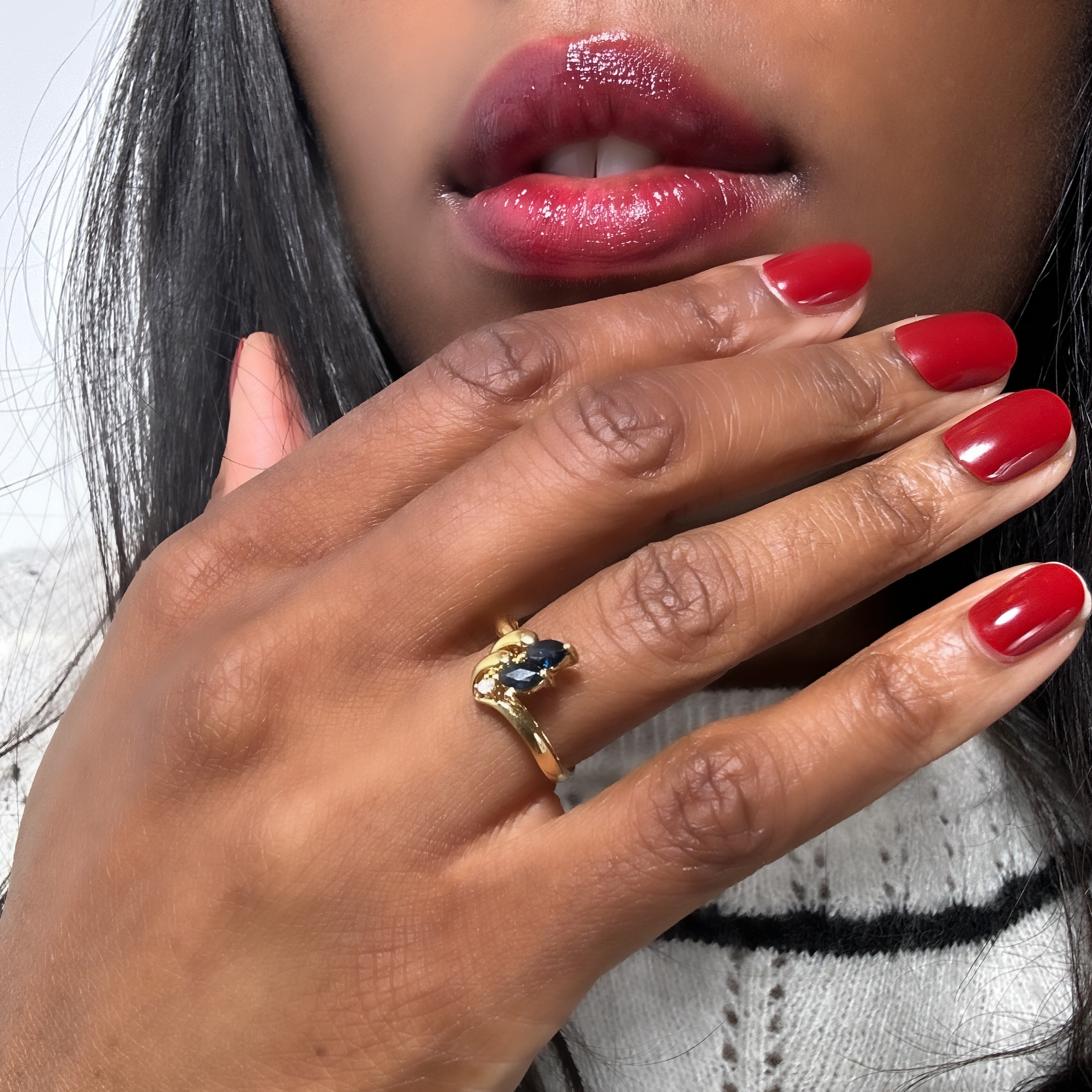 Vintage Gold Sapphire Ring 9