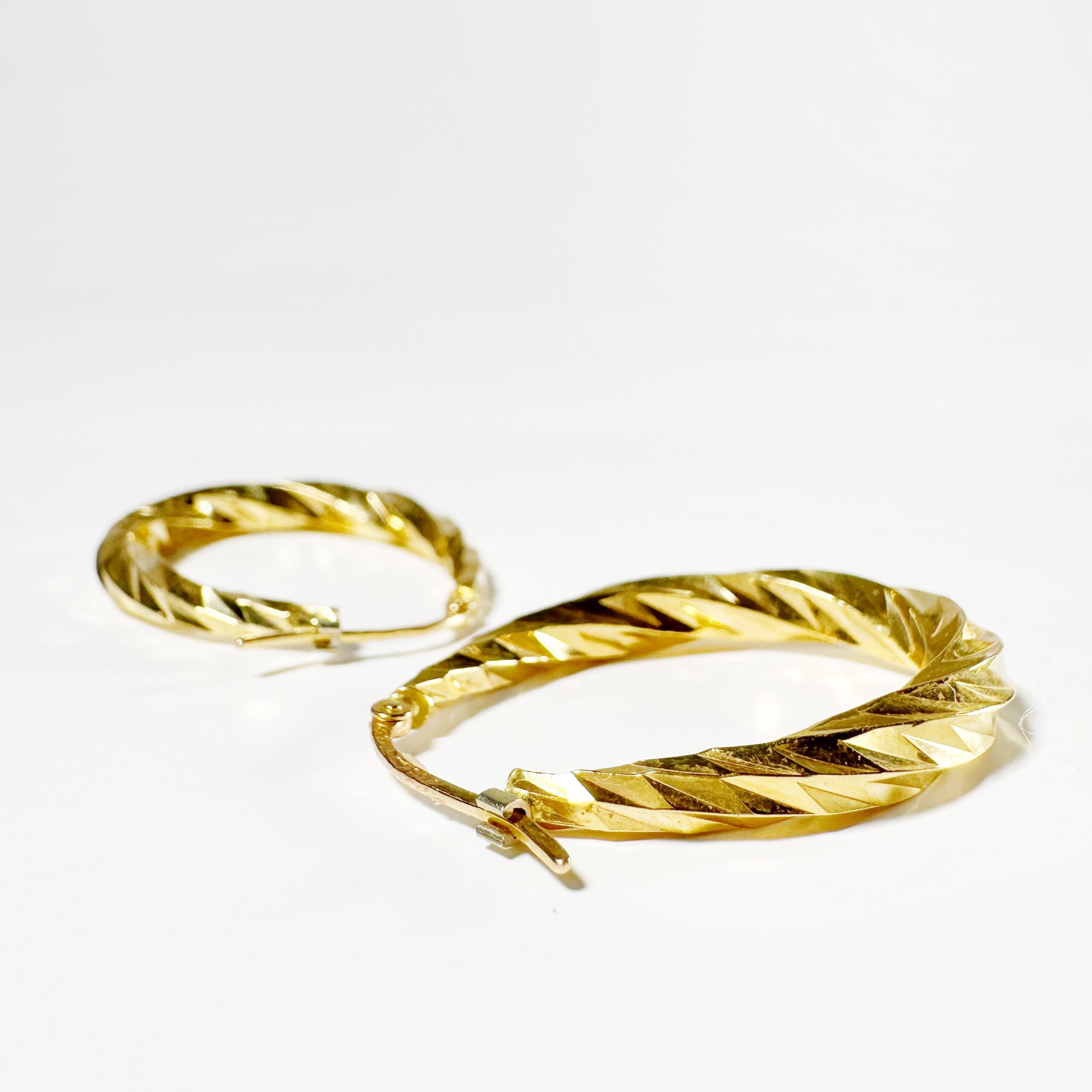 Vintage Gold Twisted Hoop Earrings 6