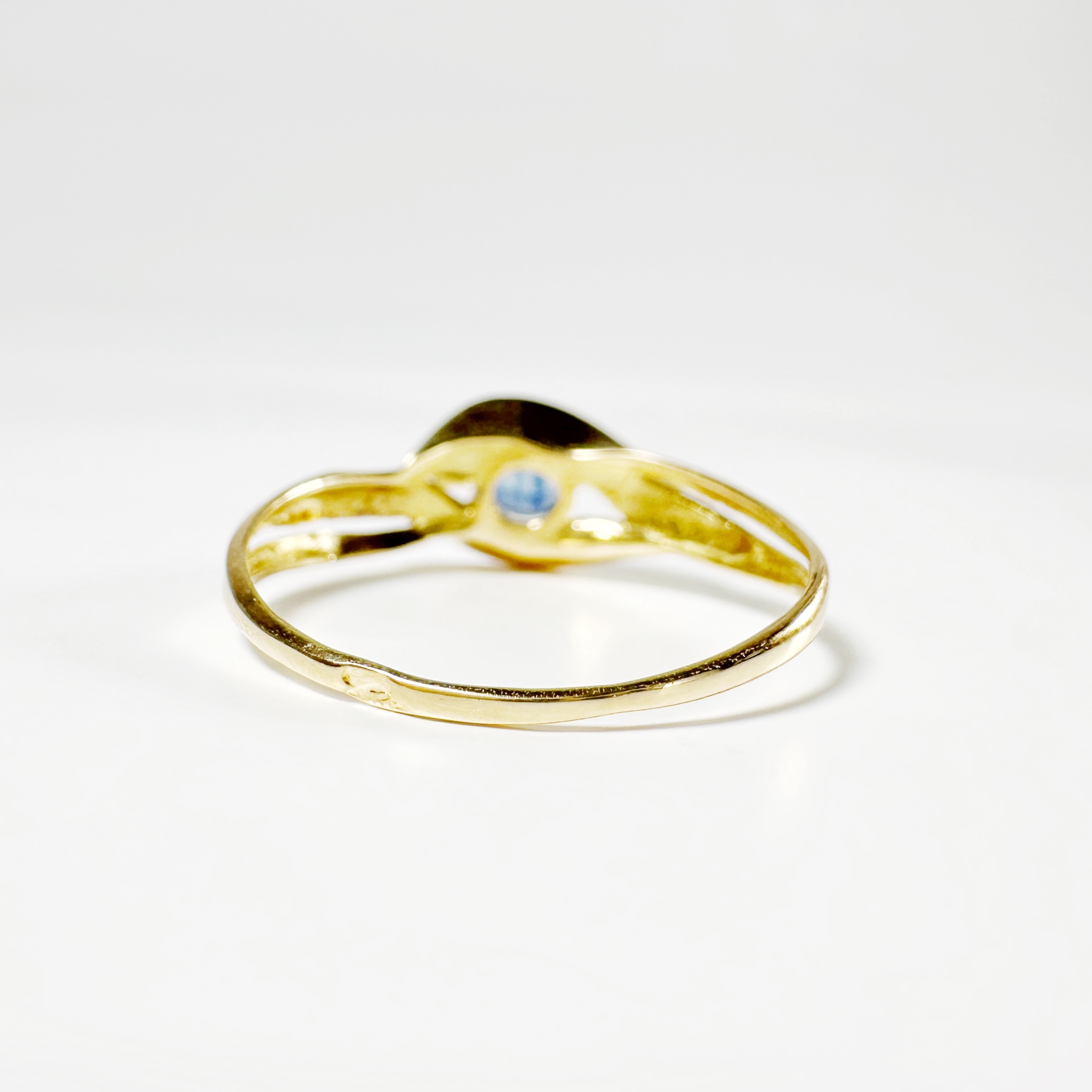 Vintage Sapphire Eye Ring 2