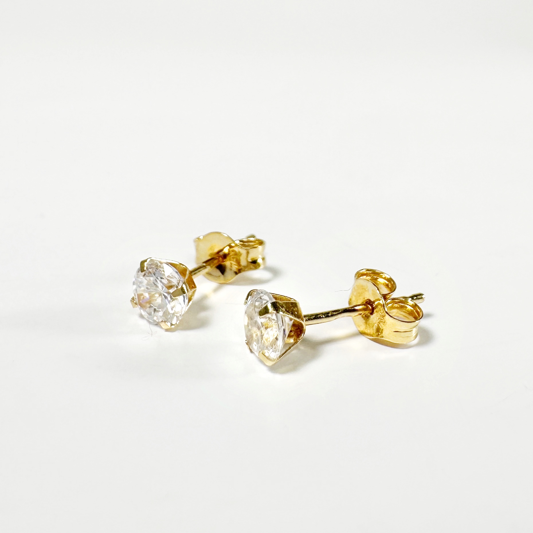 Vintage White Sapphire Gold Stud Earrings 3