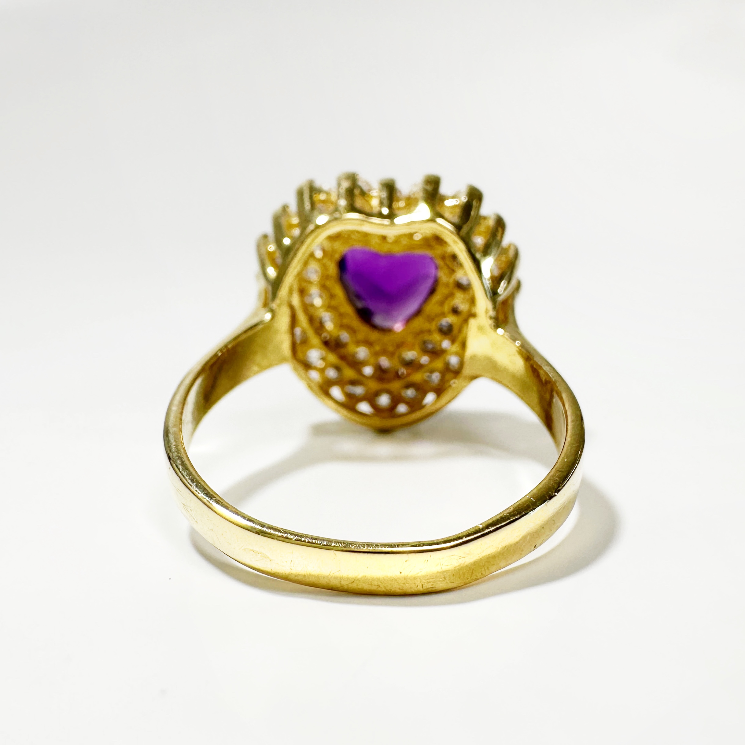 Vintage Amethyst Heart Gold Ring 2