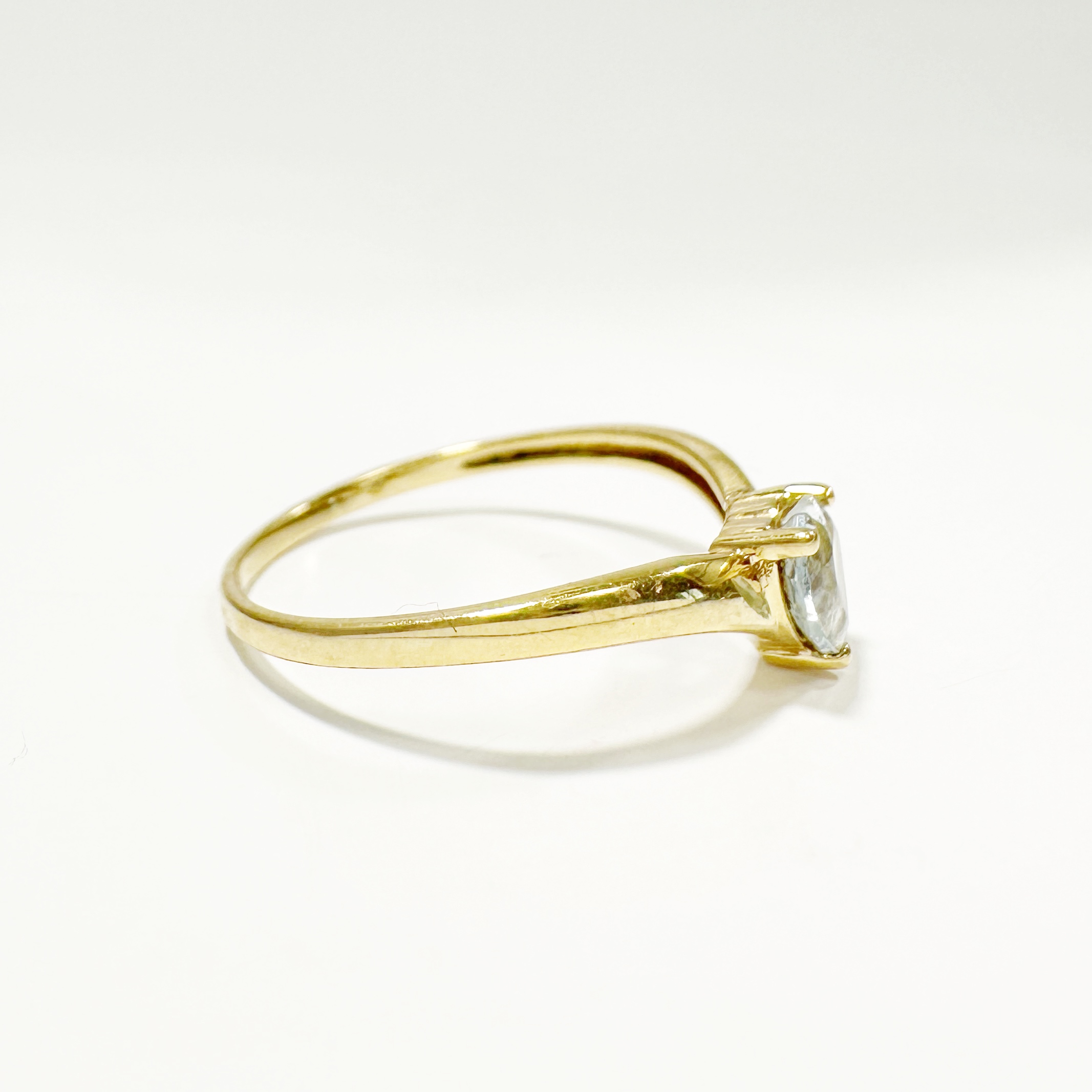Vintage Gold Aquamarine Heart Ring 7