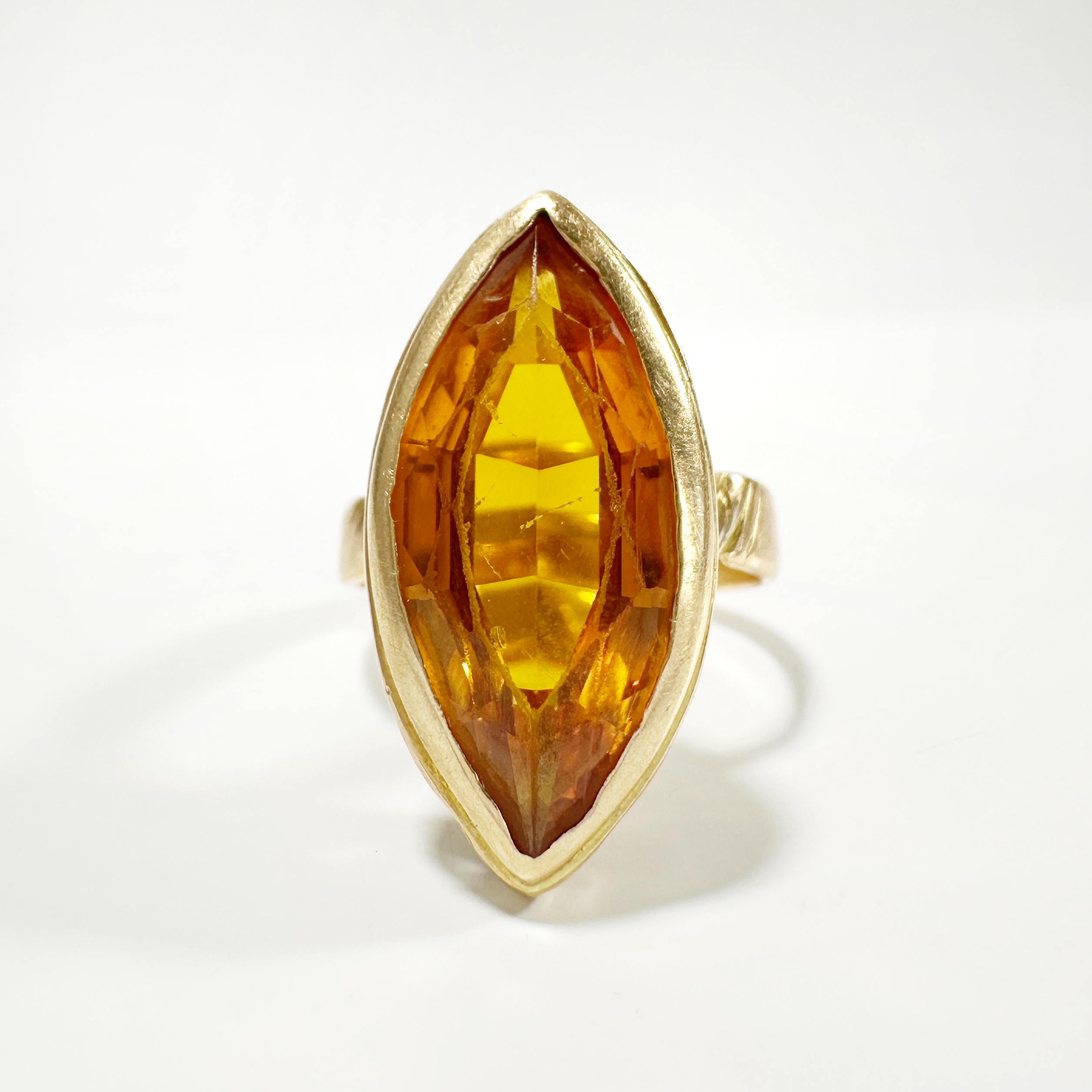 Vintage Gold Citrine Marquise Ring 4