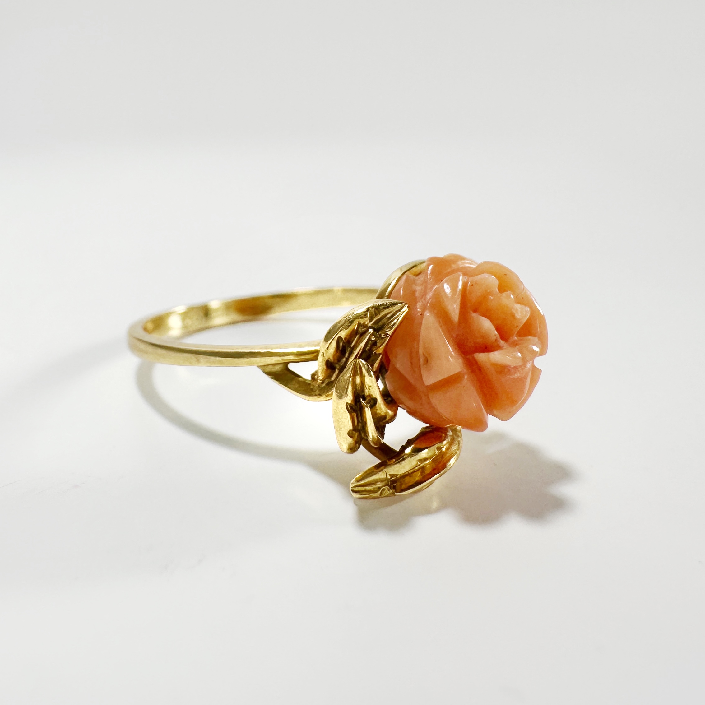 Vintage Gold Coral Rose Shaped Ring 1