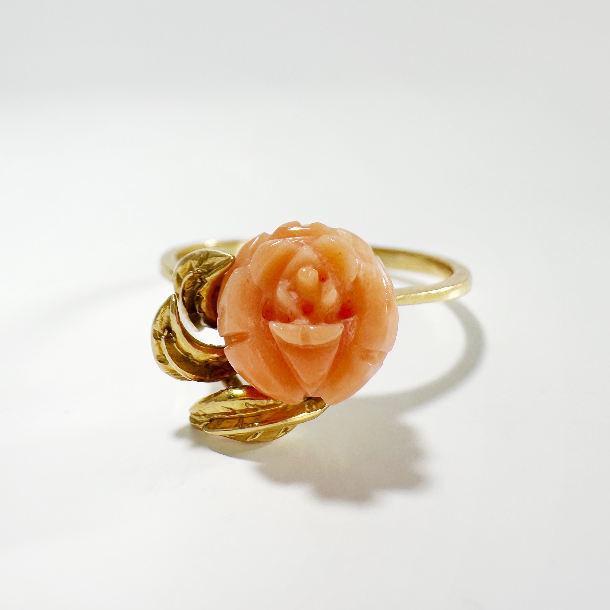 Vintage Gold Coral Rose Shaped Ring 9