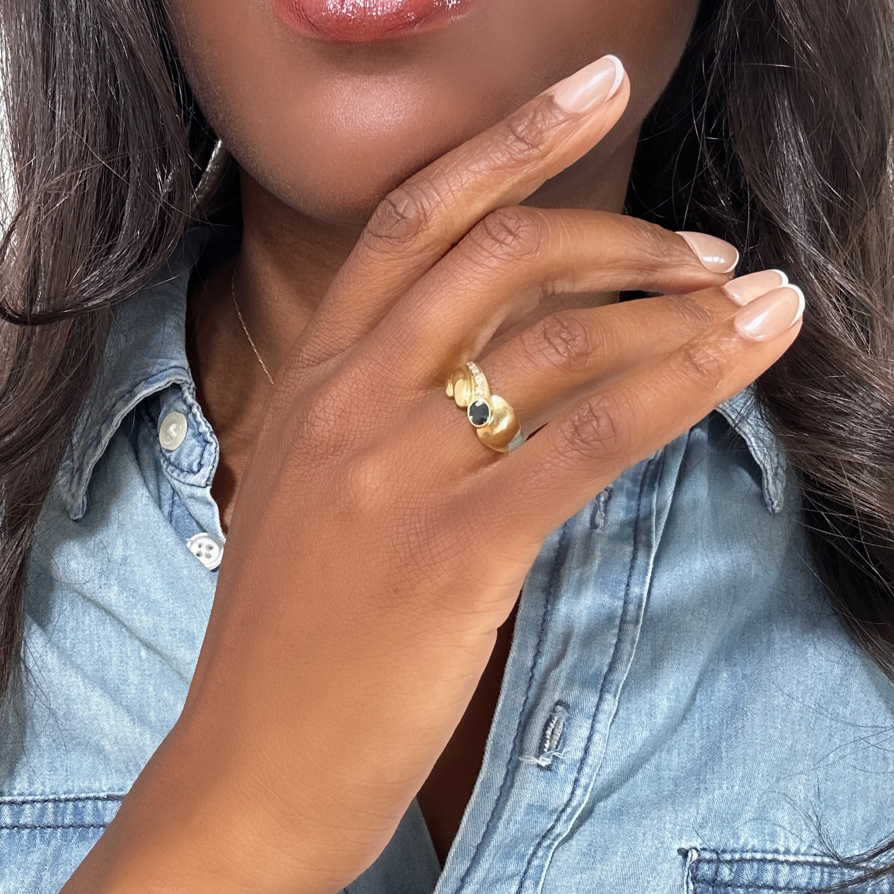 Art Deco Vintage Sapphire And Diamonds Ring