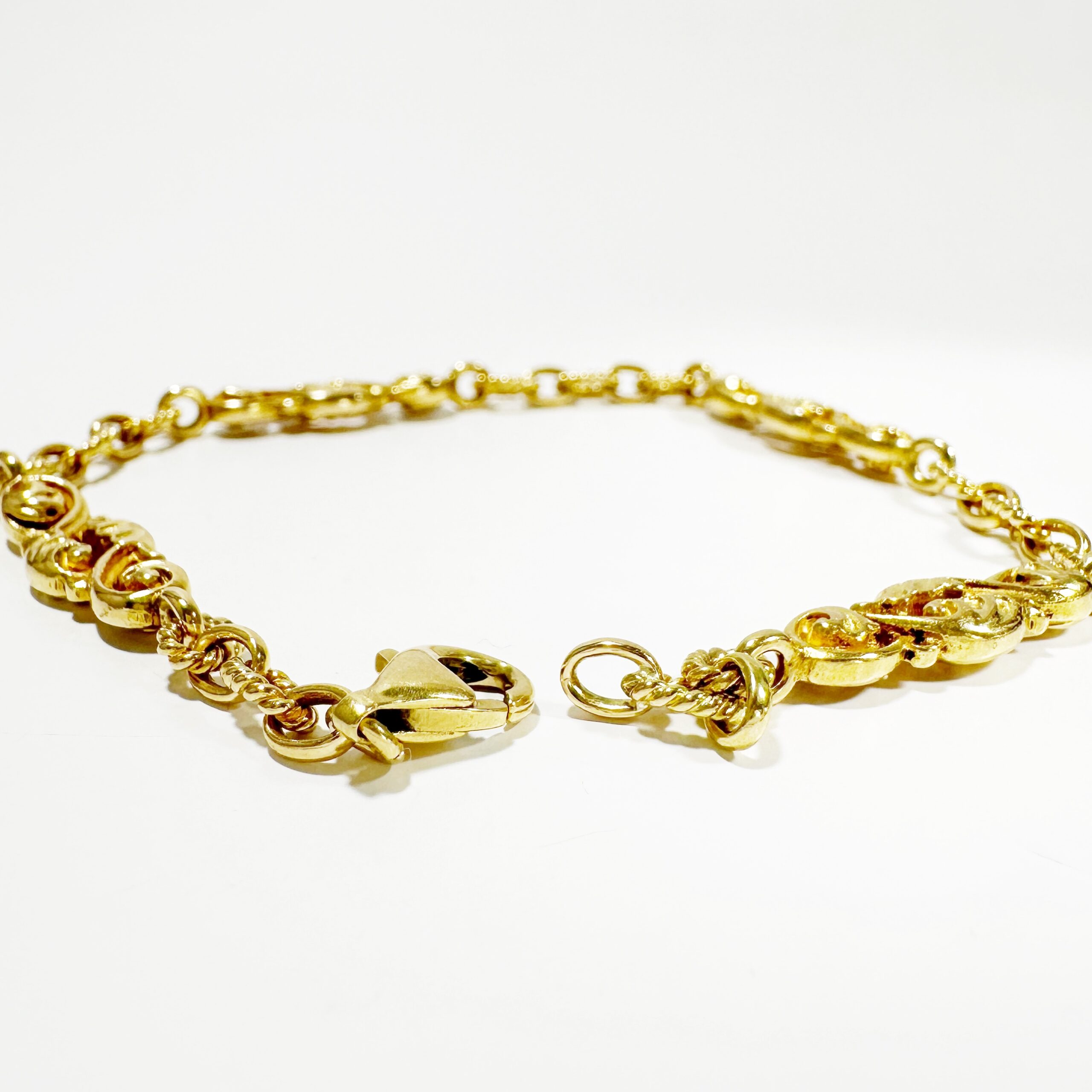 Vintage Gold Arabesque Bracelet 7