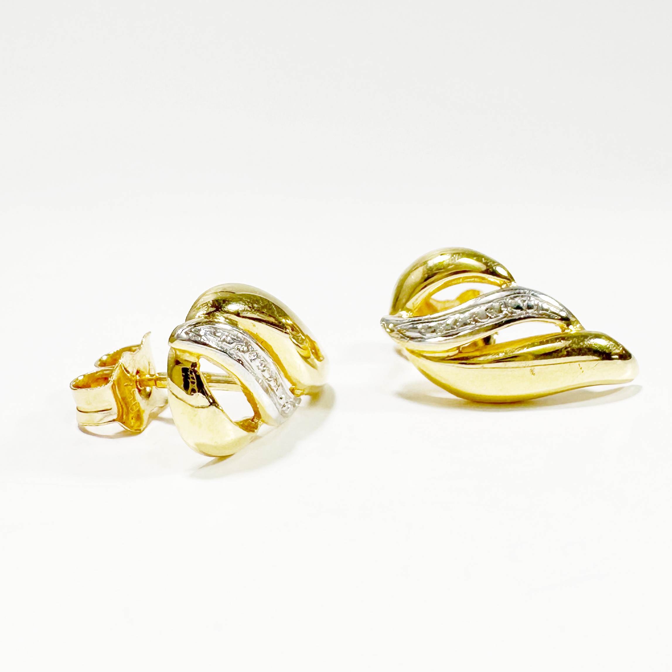 Vintage Gold Arabesque Earrings 1