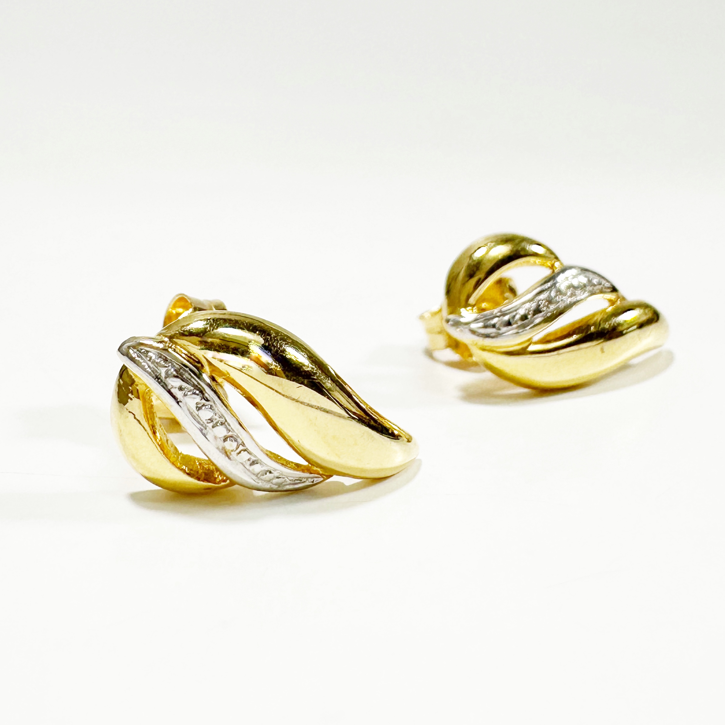 Vintage Gold Arabesque Earrings 5