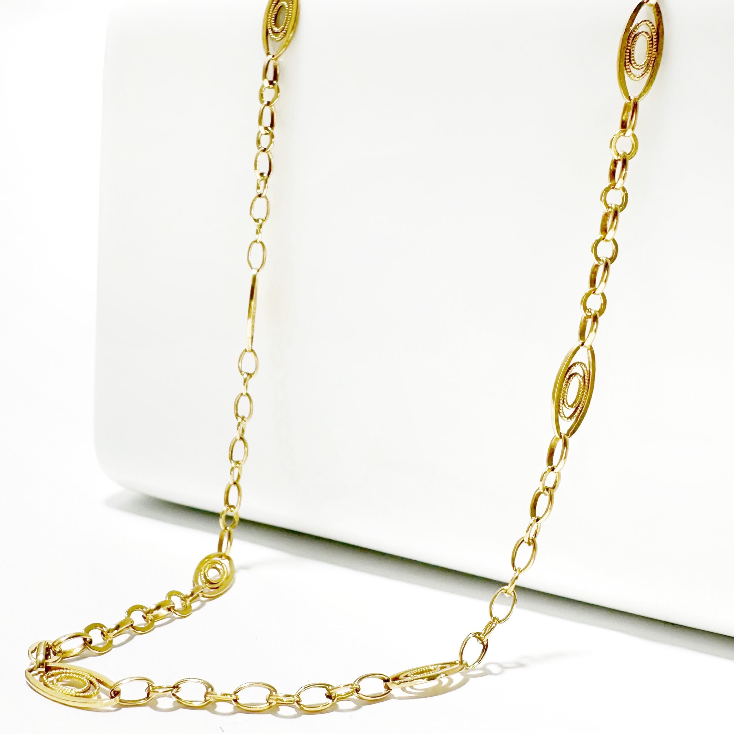 Vintage Gold Chain Filgree Necklace 2