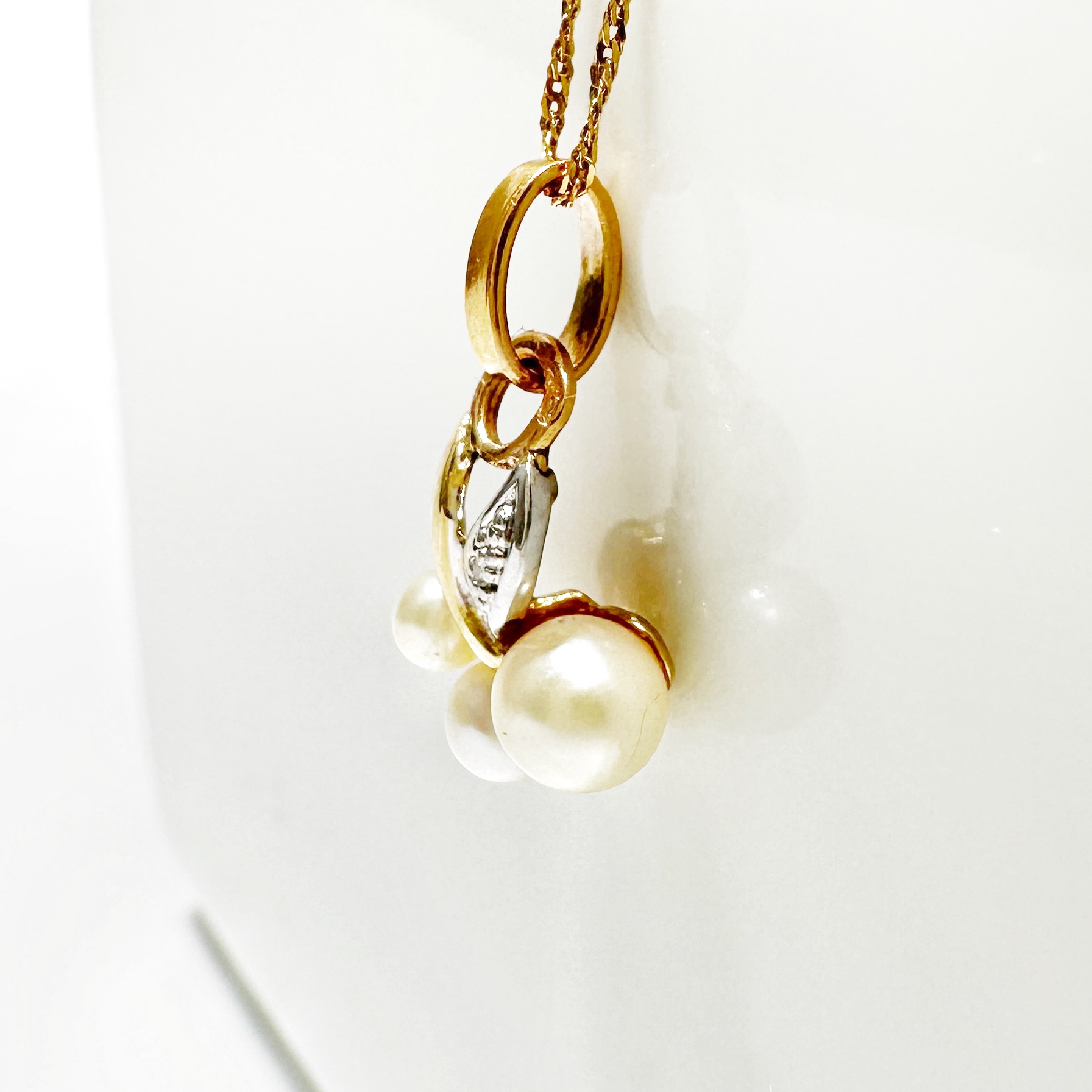 Vintage Gold Pearl Diamond Pendant 4