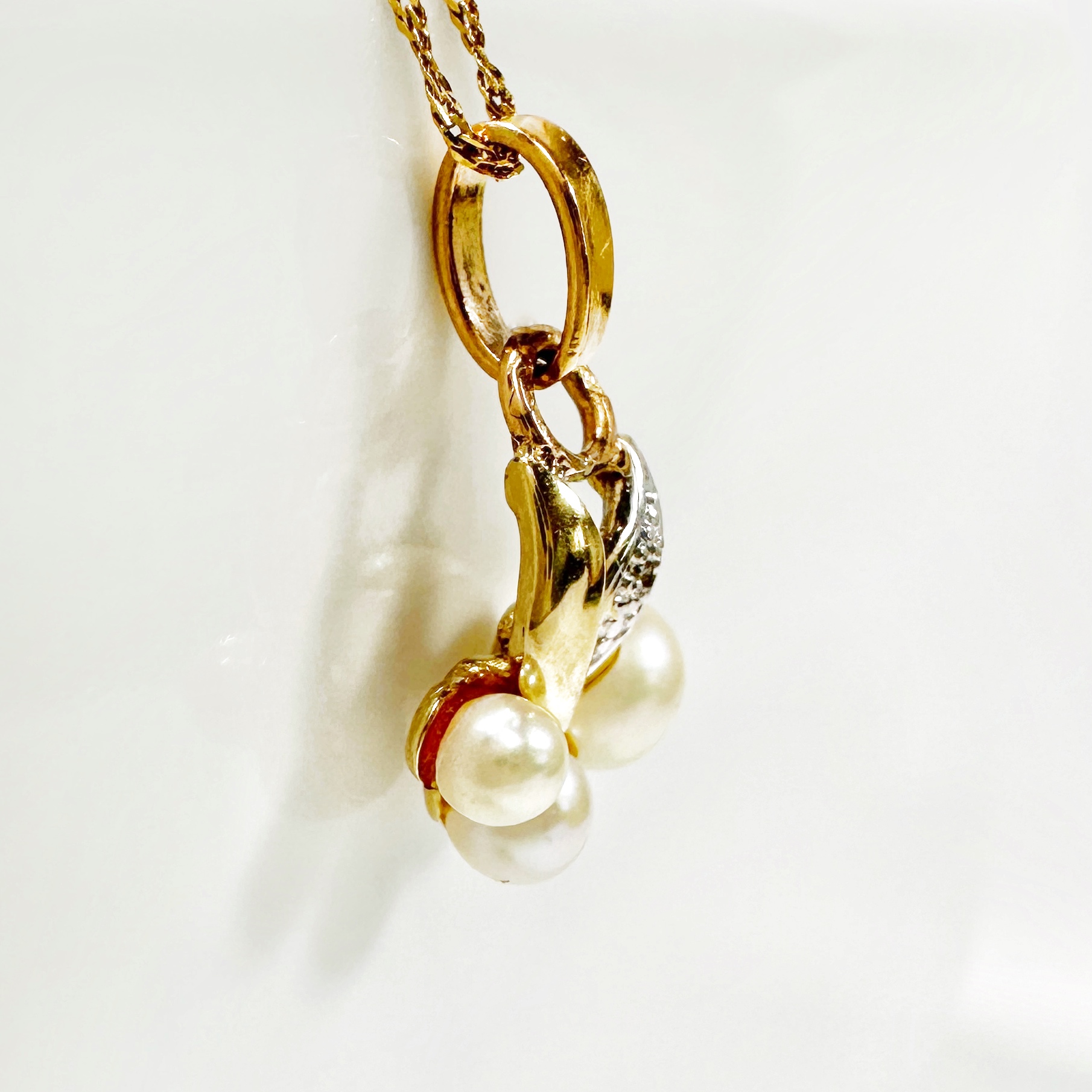 Vintage Gold Pearl Diamond Pendant 5