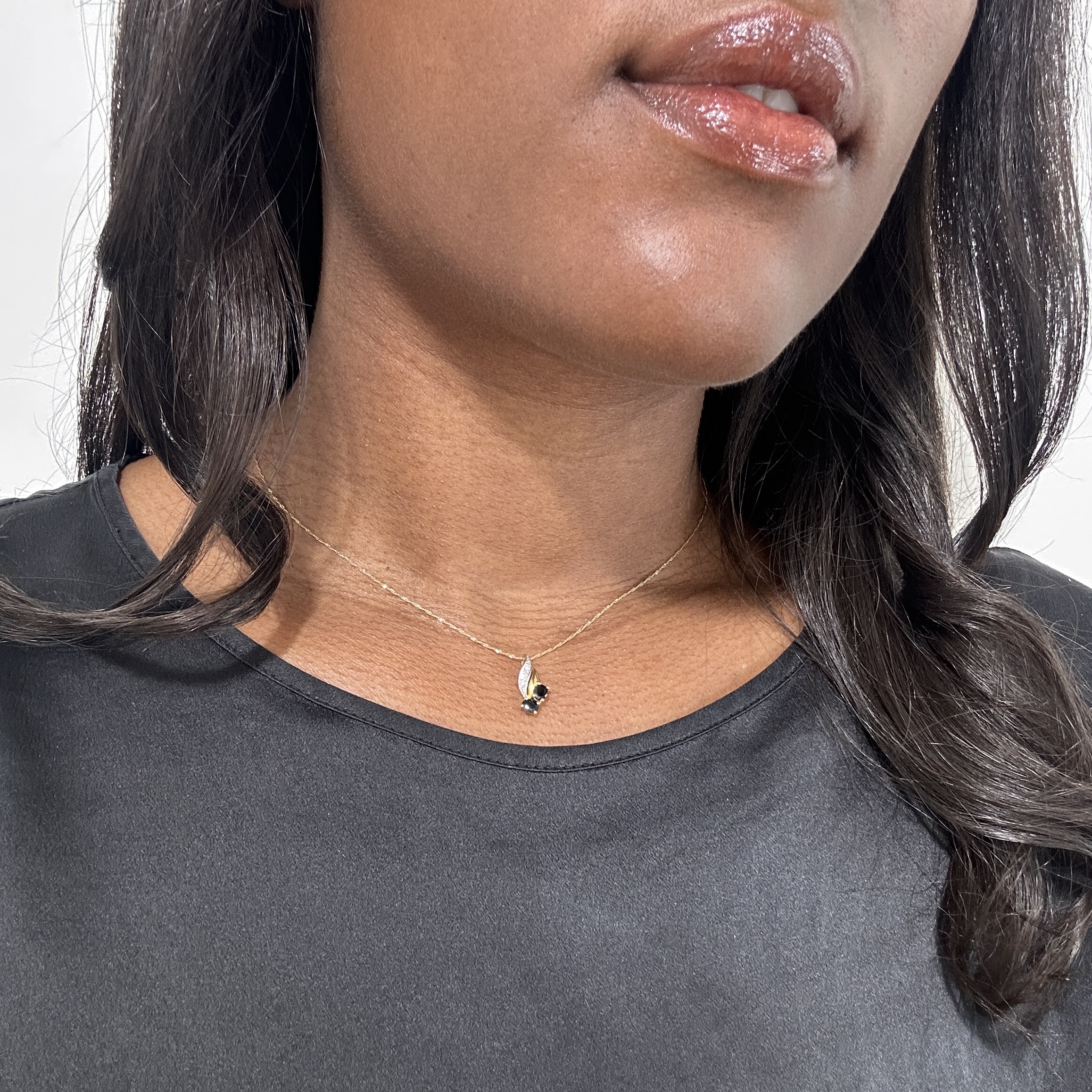 Vintage Gold Sapphire And Diamond Pendant 10