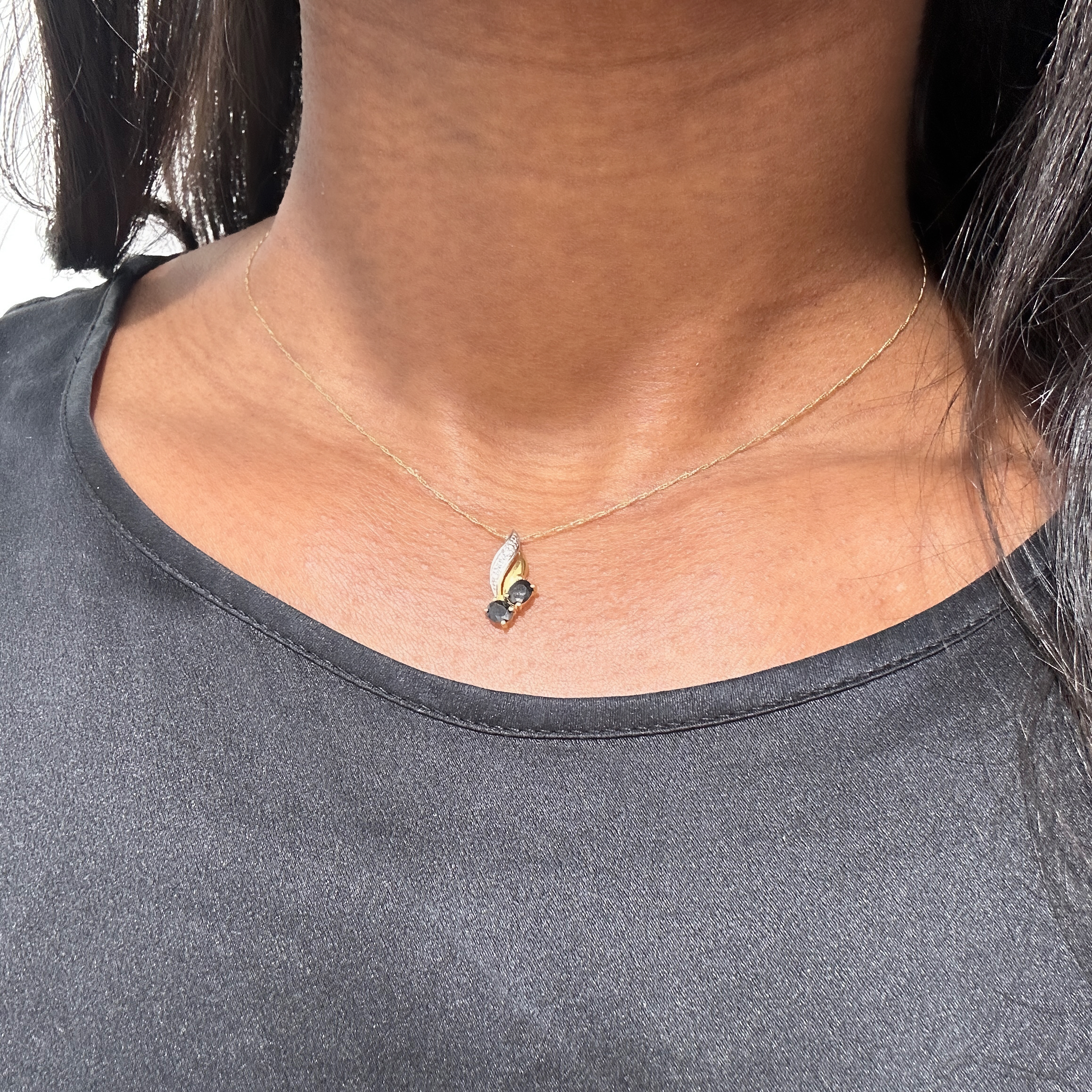 Vintage Gold Sapphire And Diamond Pendant 3