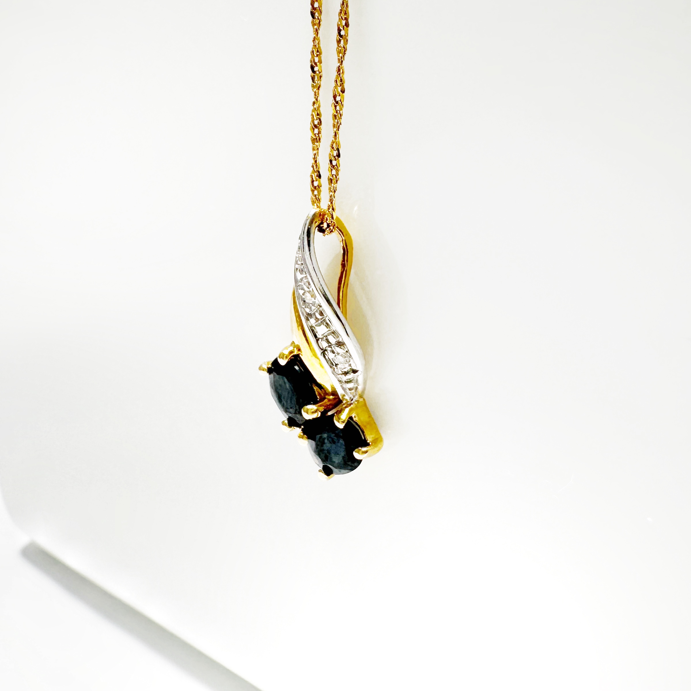 Vintage Gold Sapphire And Diamond Pendant 7