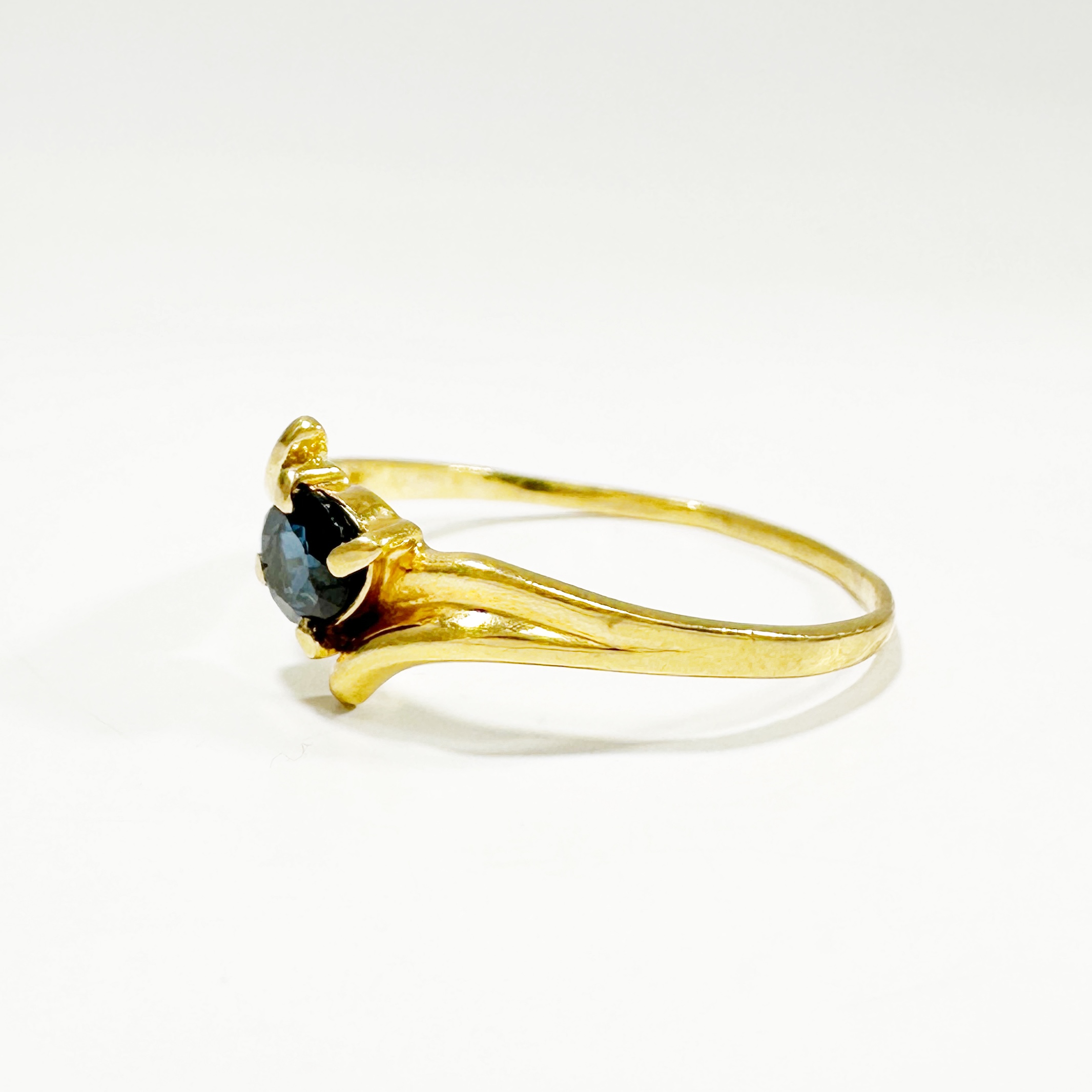 Vintage Gold Sapphire Navette Ring 1