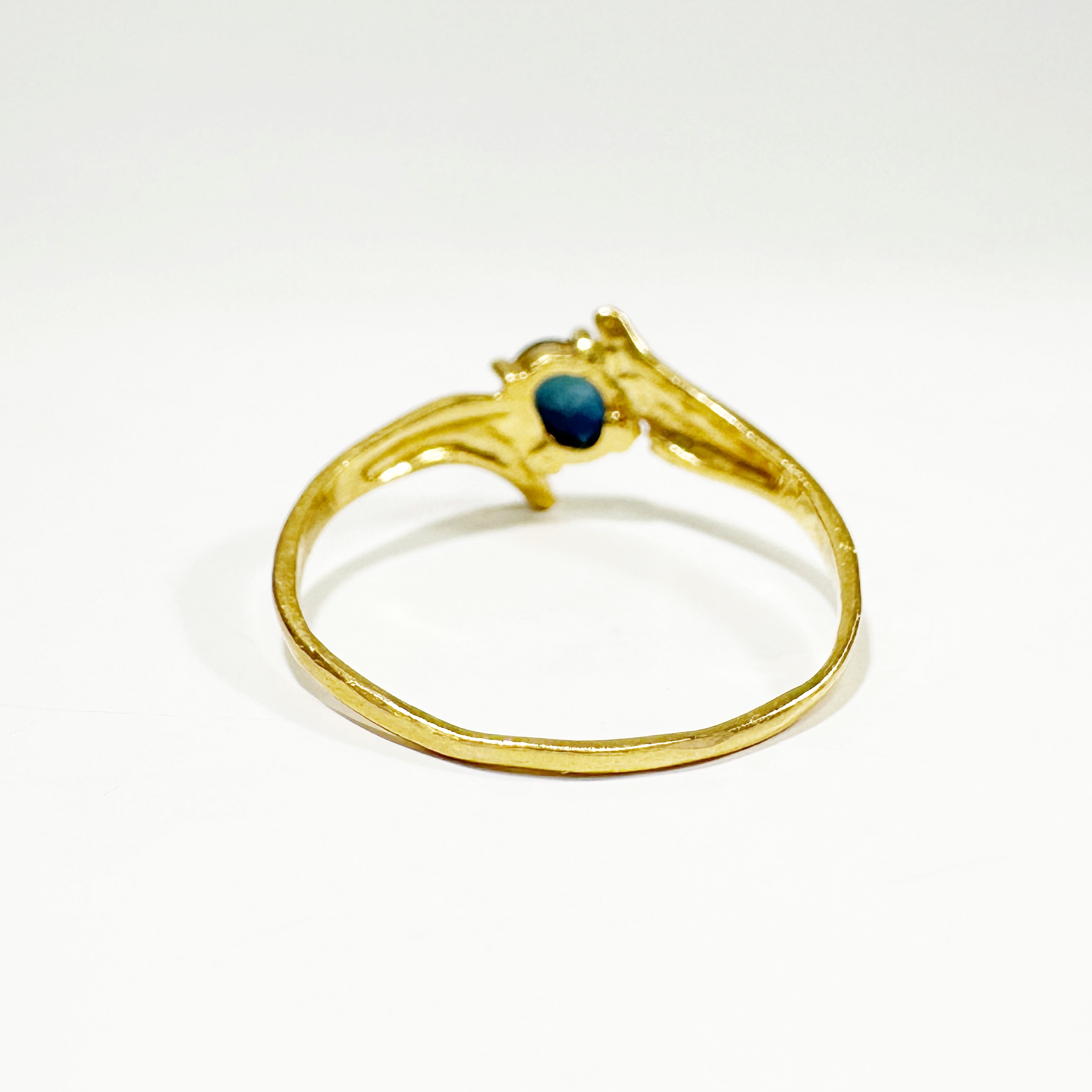 Vintage Gold Sapphire Navette Ring 2