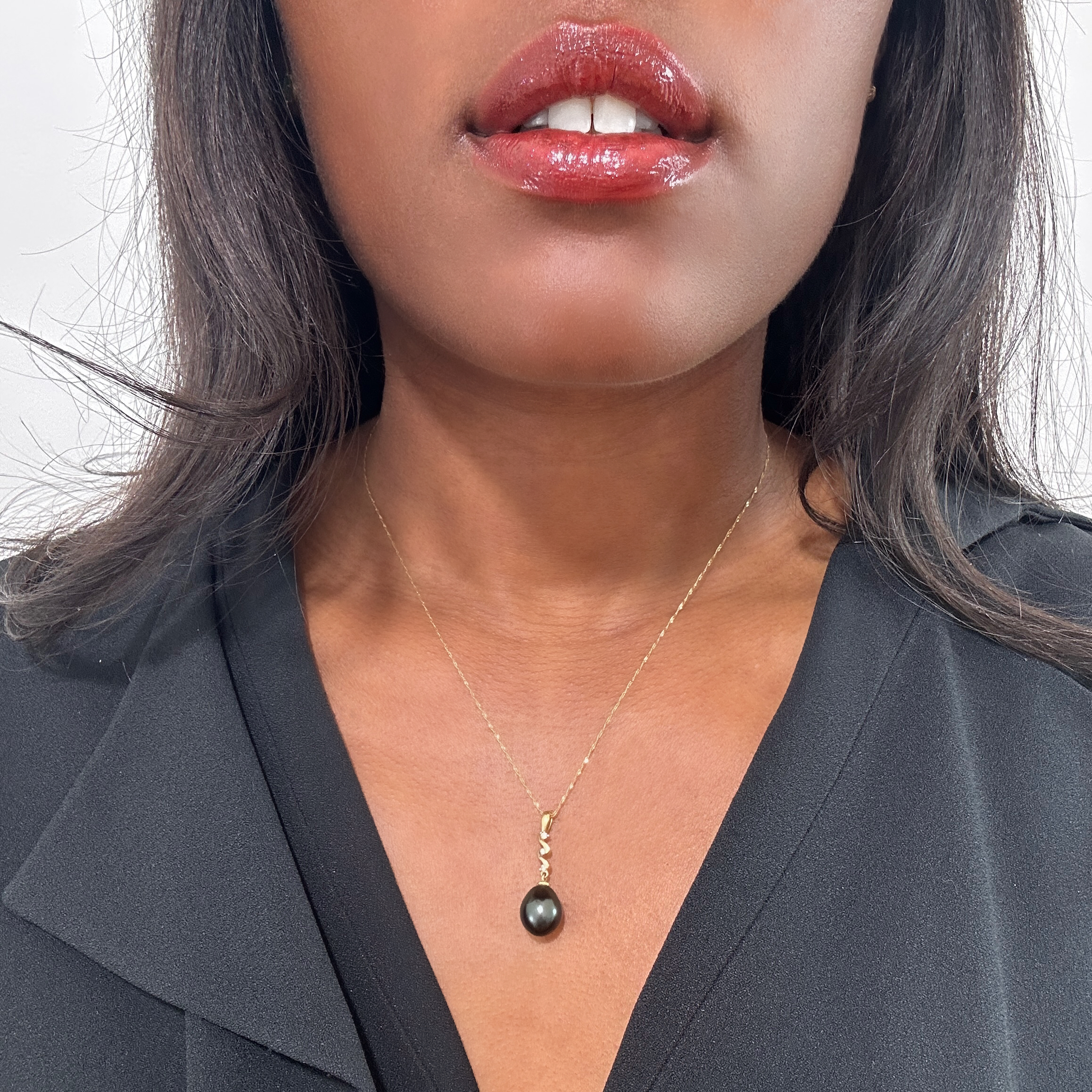 Vintage Gold Tahiti Pearl Diamonds Pendant 9