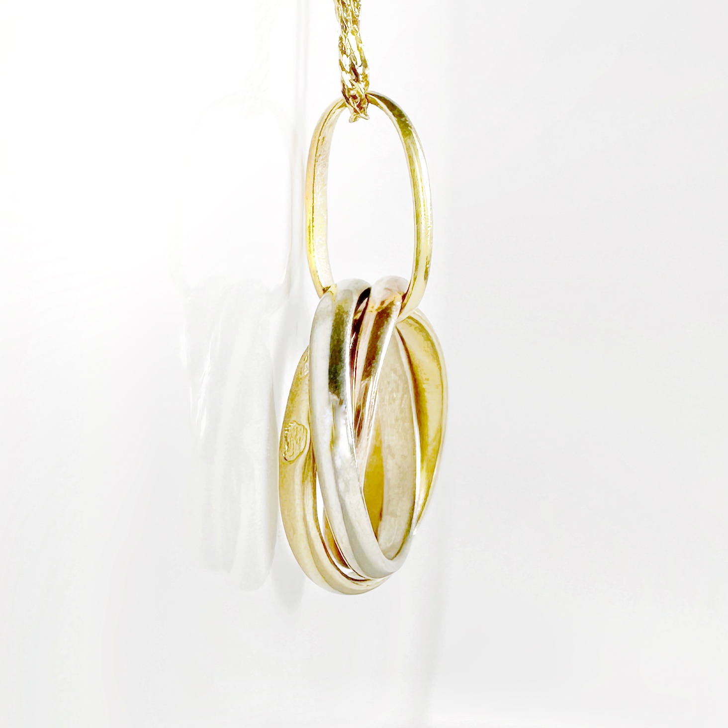 Vintage Gold Trinity Pendant 4