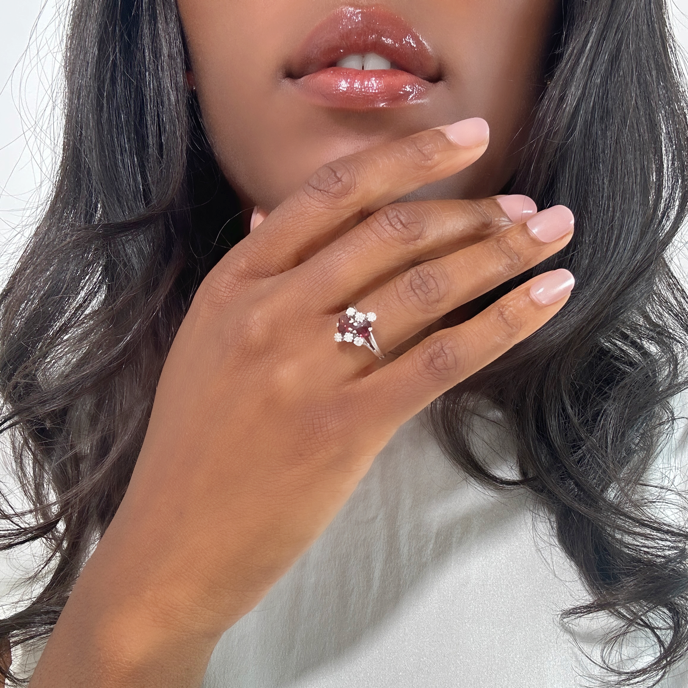 Vintage Garnet And Diamond White Gold Ring (1)