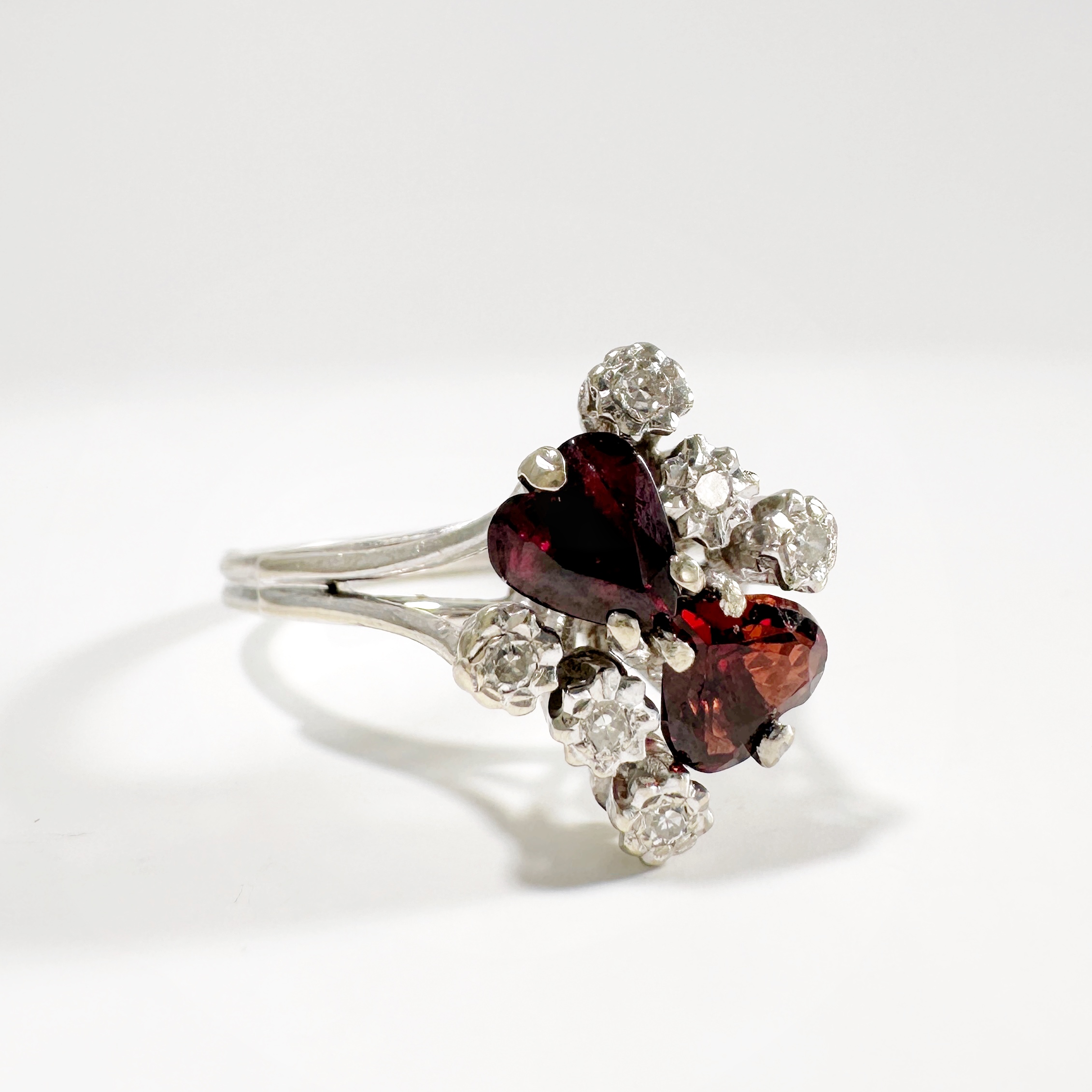 Vintage Garnet And Diamond White Gold Ring (5)